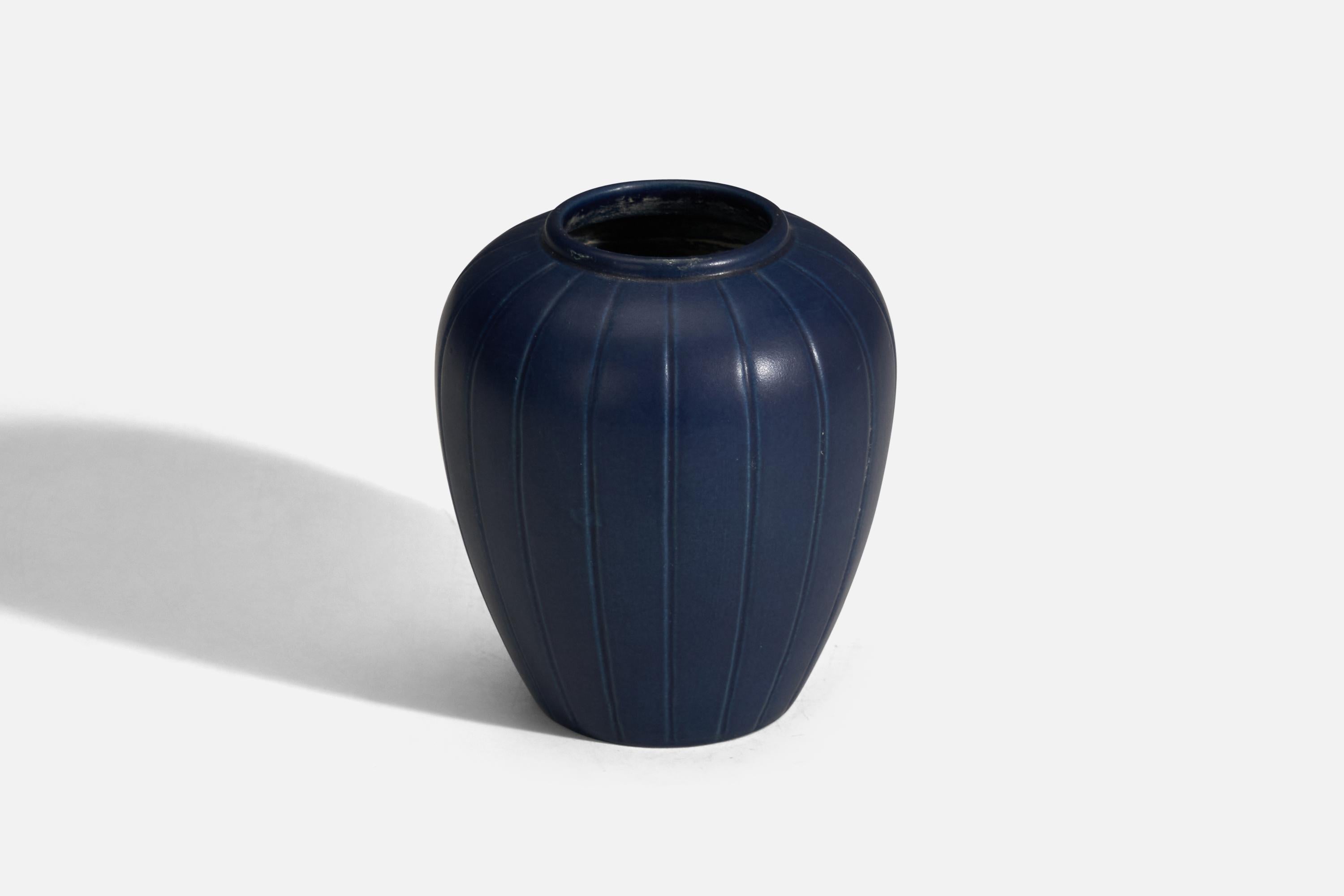 Danois Vase Peter Ipsen Enke, grès émaillé bleu, Danemark, années 1940 en vente