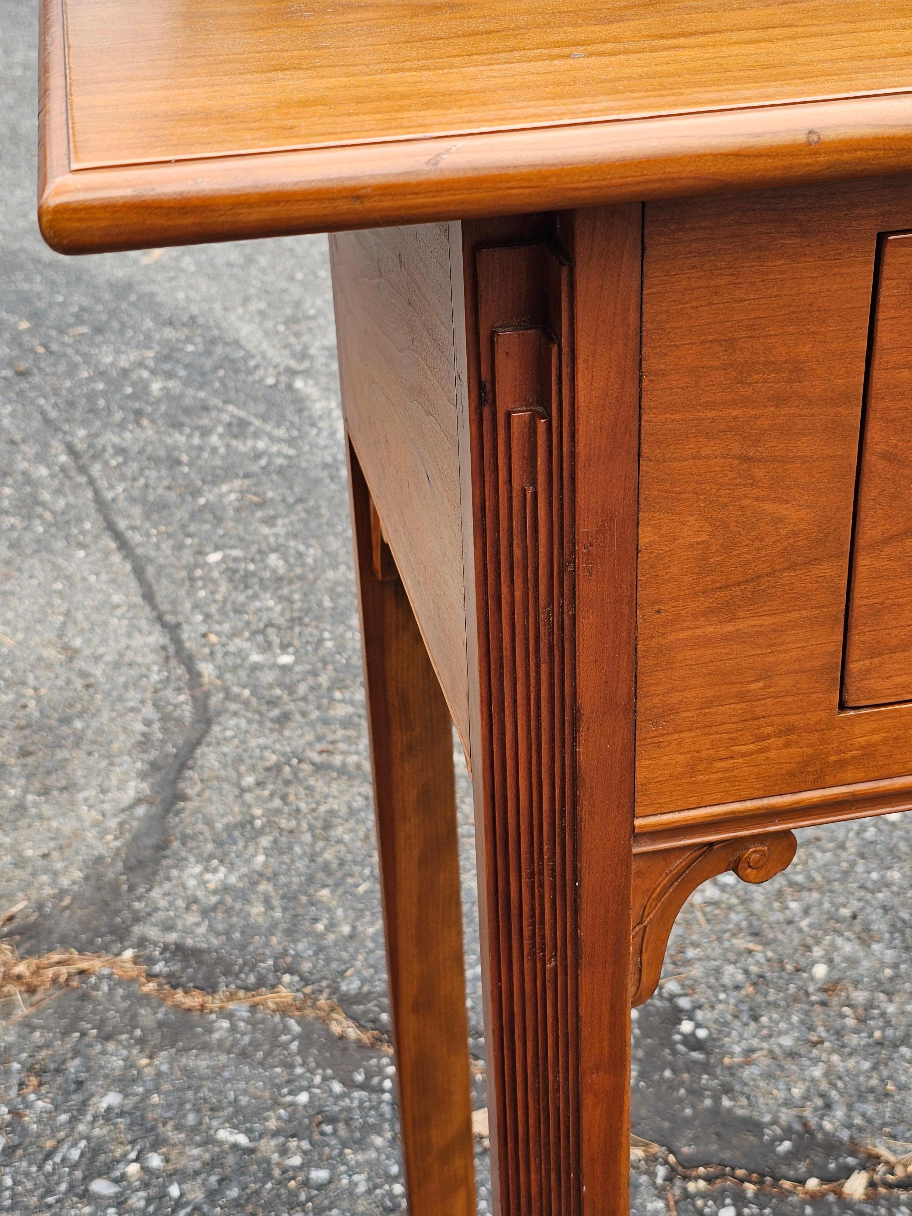 20ième siècle Buffet de chasse artisanal en bois fruitier Peter Kramer en vente