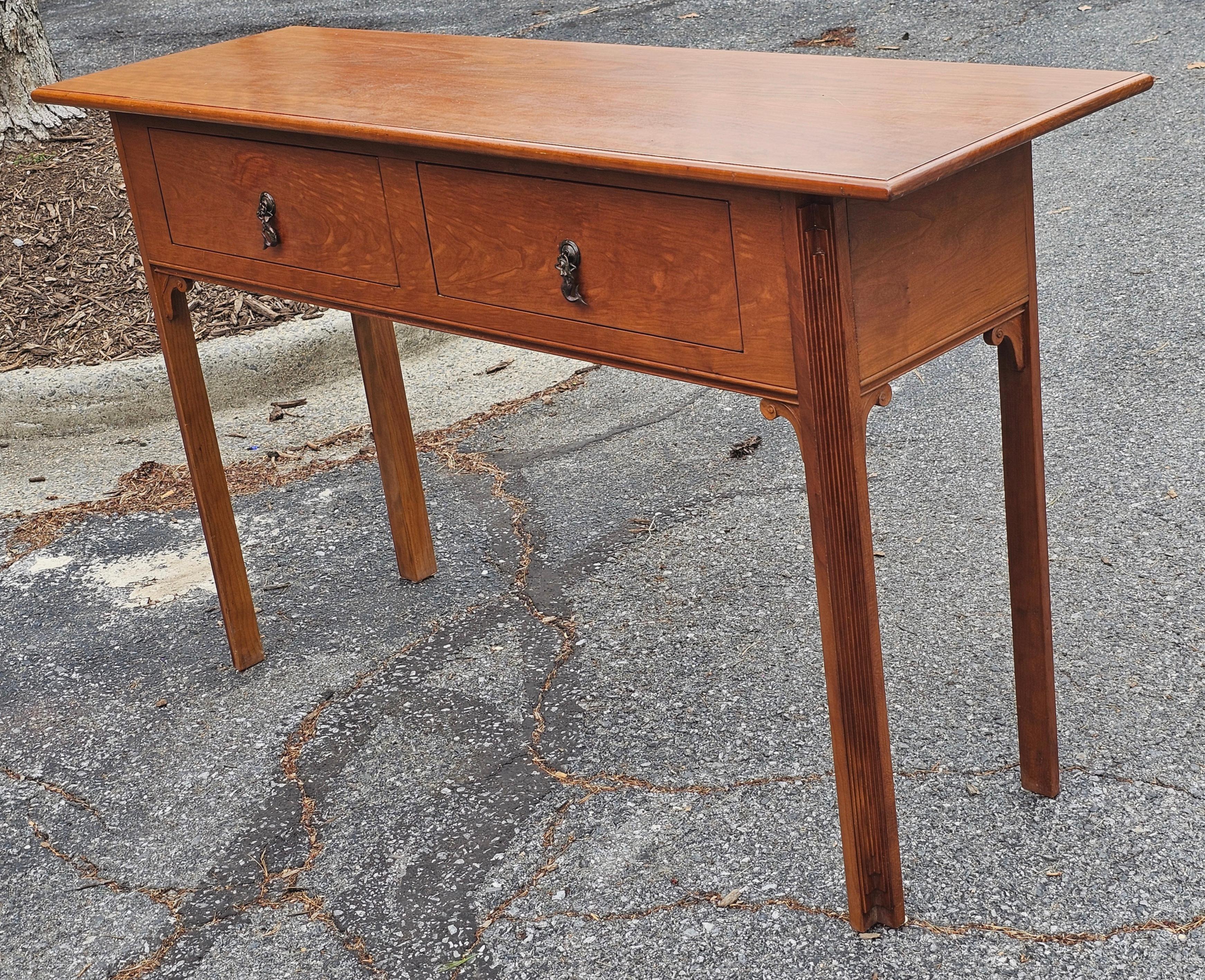 Buffet de chasse artisanal en bois fruitier Peter Kramer en vente 1