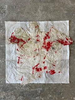 Peinture réalisée avec une t-shirt en coton et du papier tissu du peintre, rouge et blanc