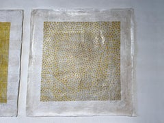 Geometria sfocata, giallo su bianco, cotone e grafite