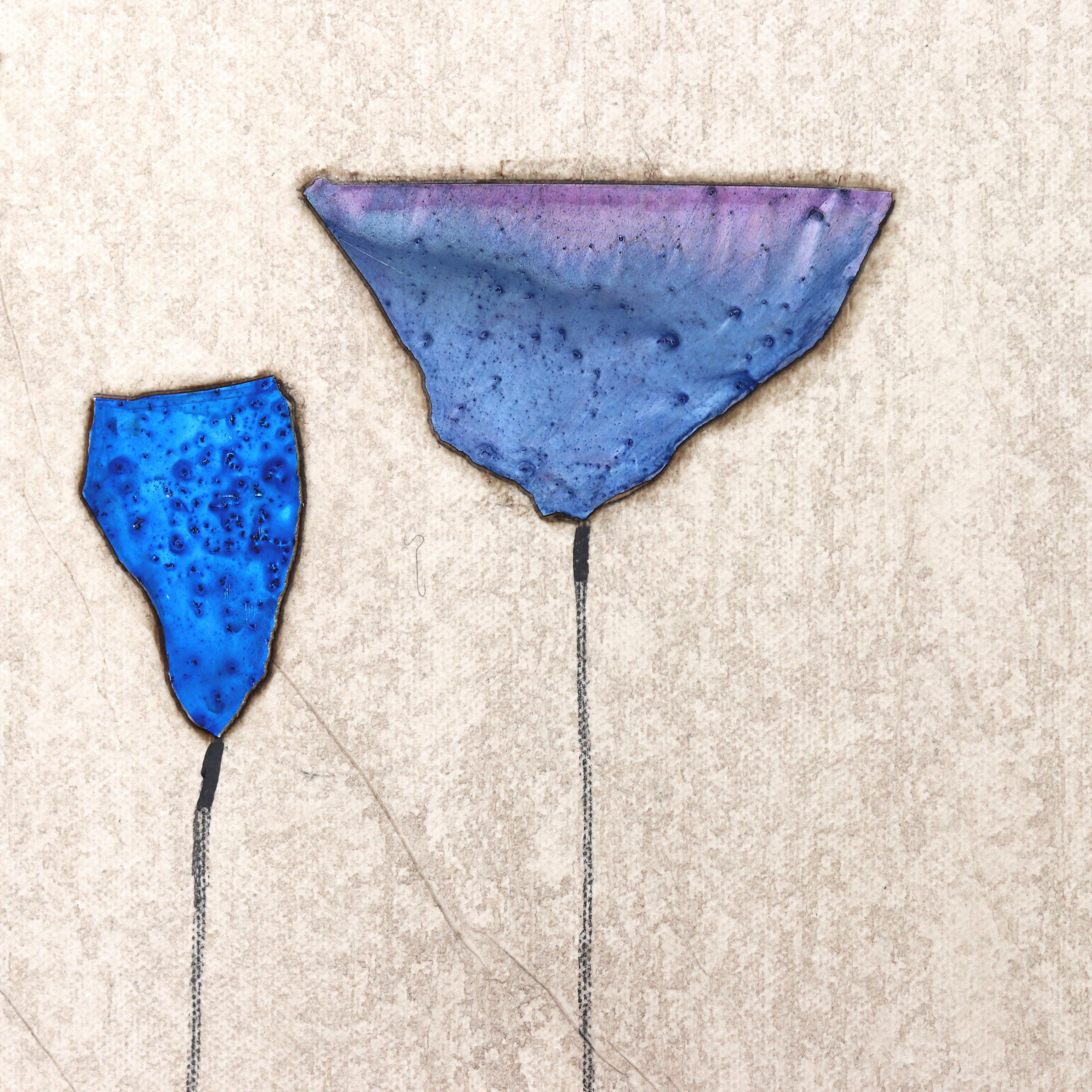 The organic aesthetic and textures of Peter Kuttner’s original boho minimalist artworks are the result of patient layering and unique uses of media. Through a combination of collage and paint, Kuttner finds personal expression in the clear colors