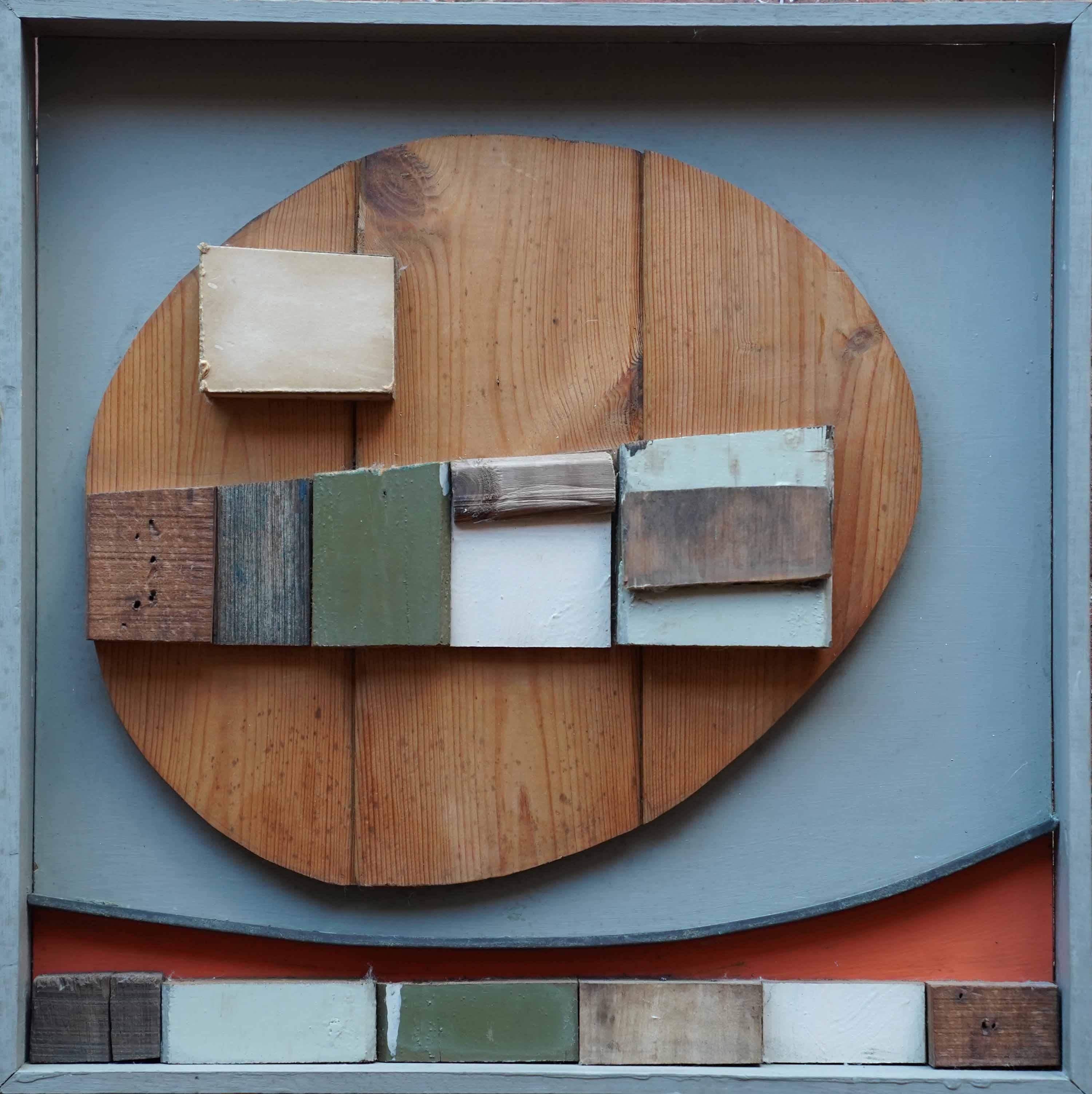 Kreis Assemblage mit Blöcken - Britische abstrakte Kunst der fünfziger Jahre – Mixed Media Art von Peter L Field