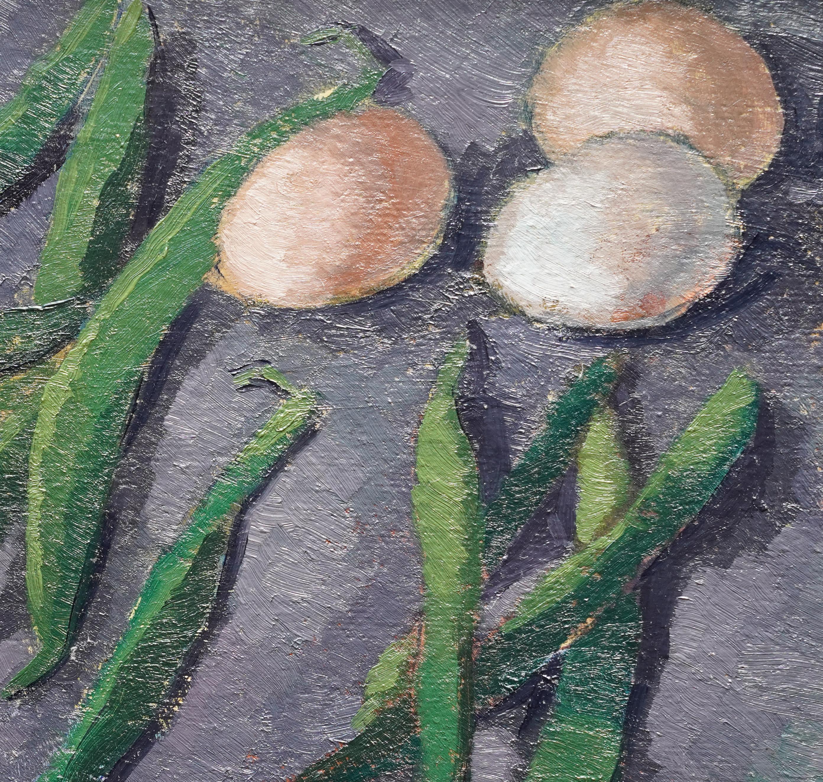 Stillleben mit Bohnen und Eiern - Britische 50er Jahre Post-Impressionistische Kunst Ölgemälde (Post-Impressionismus), Painting, von Peter L Field