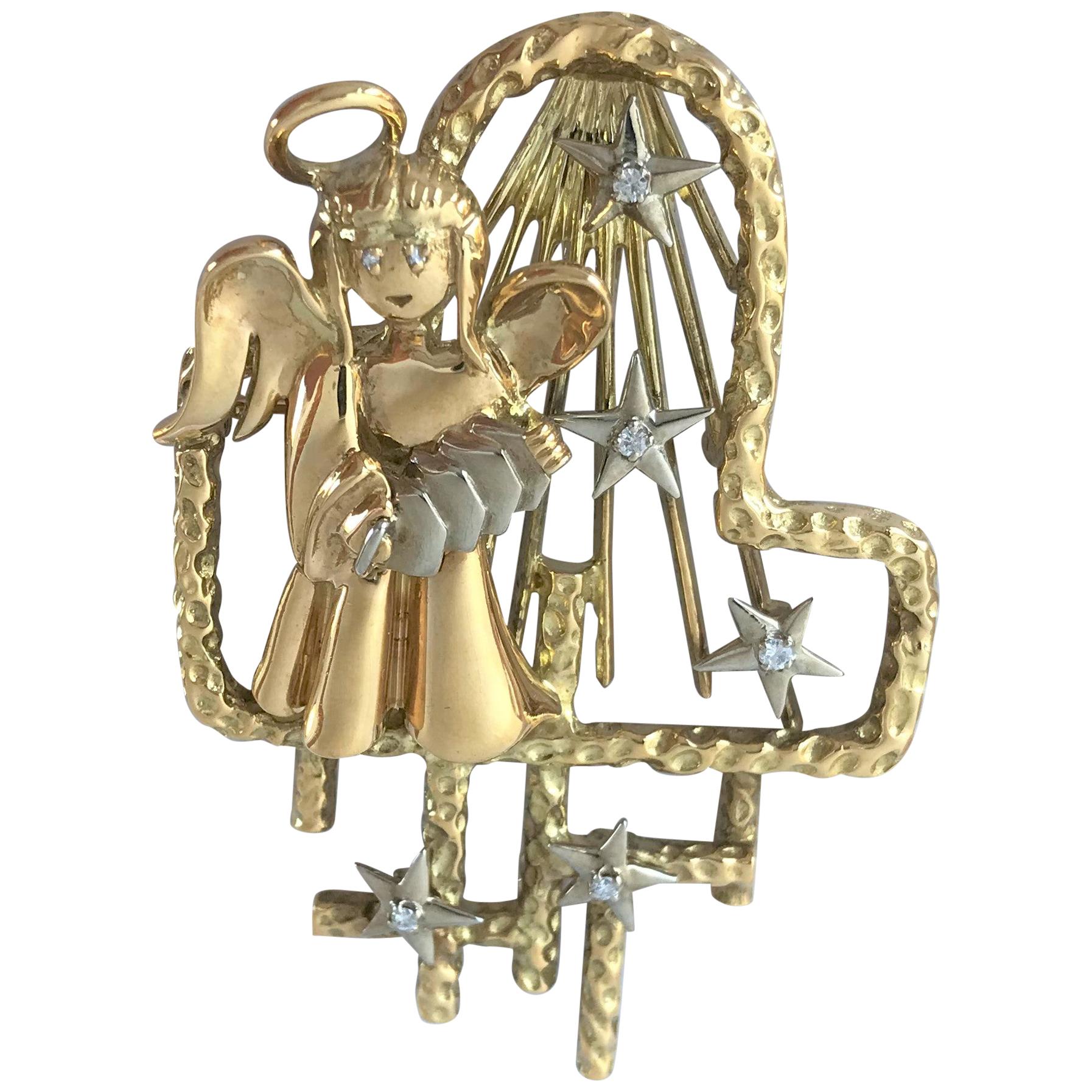 Peter Lindeman 18 Karat Gold and Diamond Angel Brooch and Pendant For Sale
