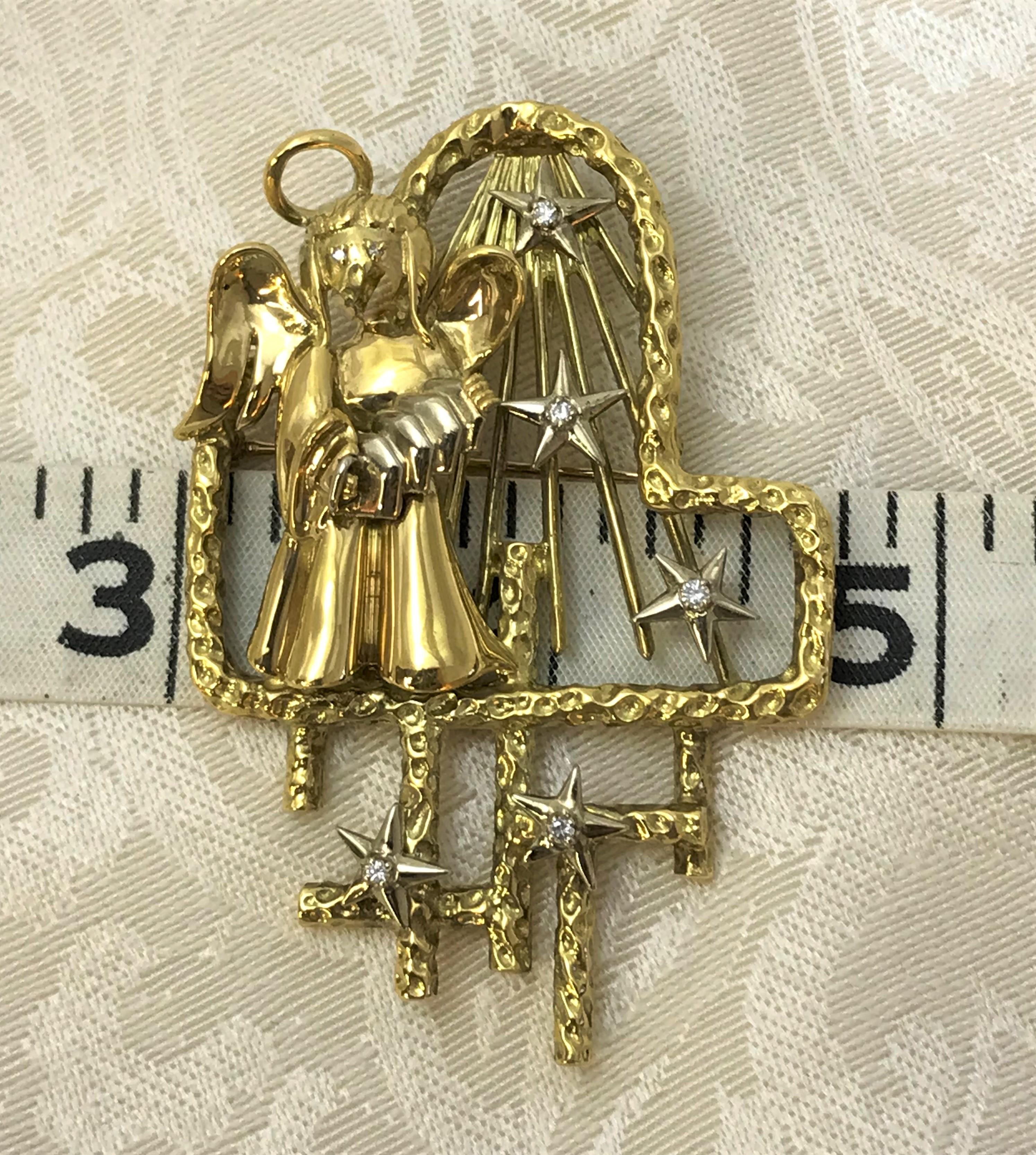 Taille ronde Peter Lindeman Broche et pendentif ange en or 18 carats et diamants en vente