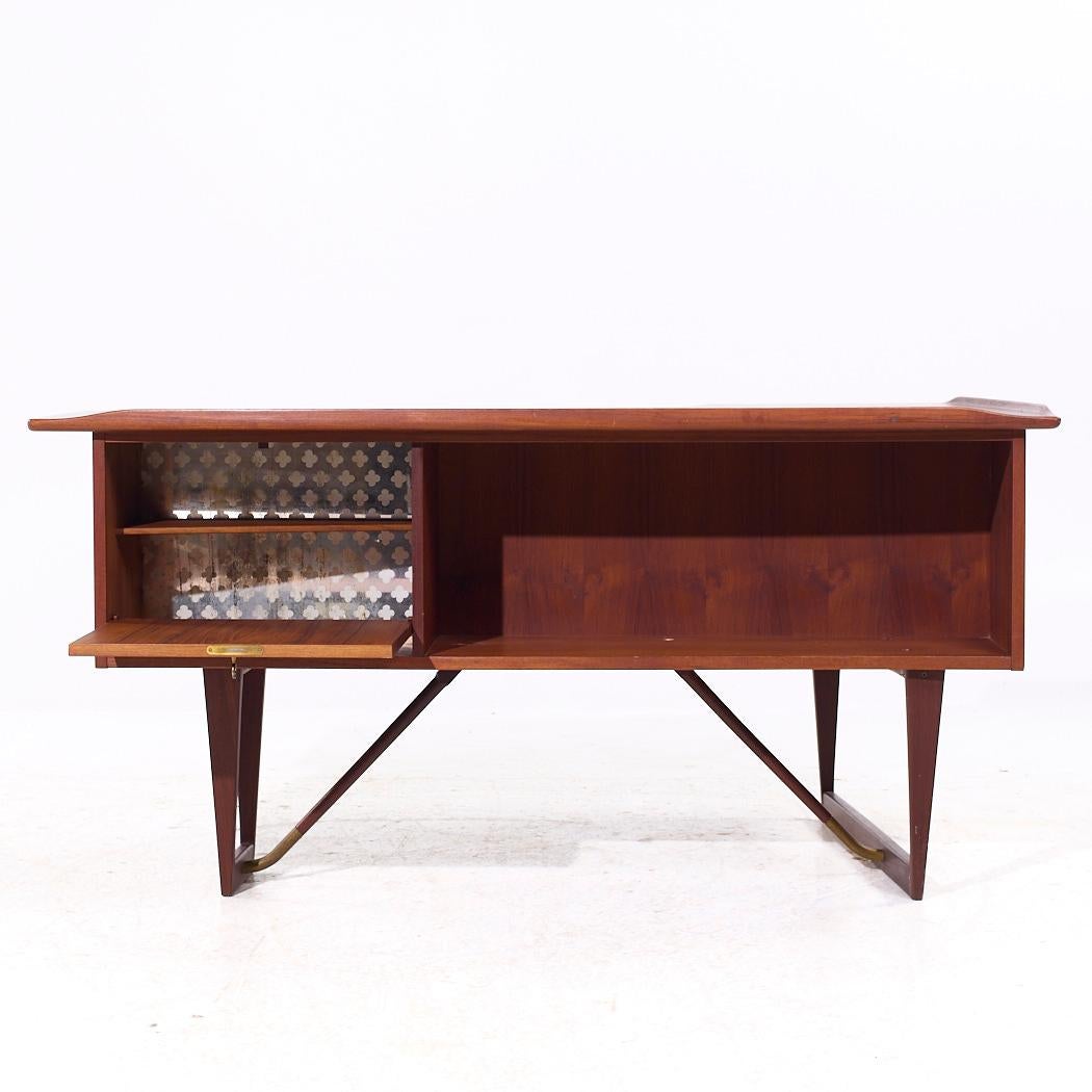 Peter Lovig Mid Century Danish Teak Boomerang Desk For Sale 1