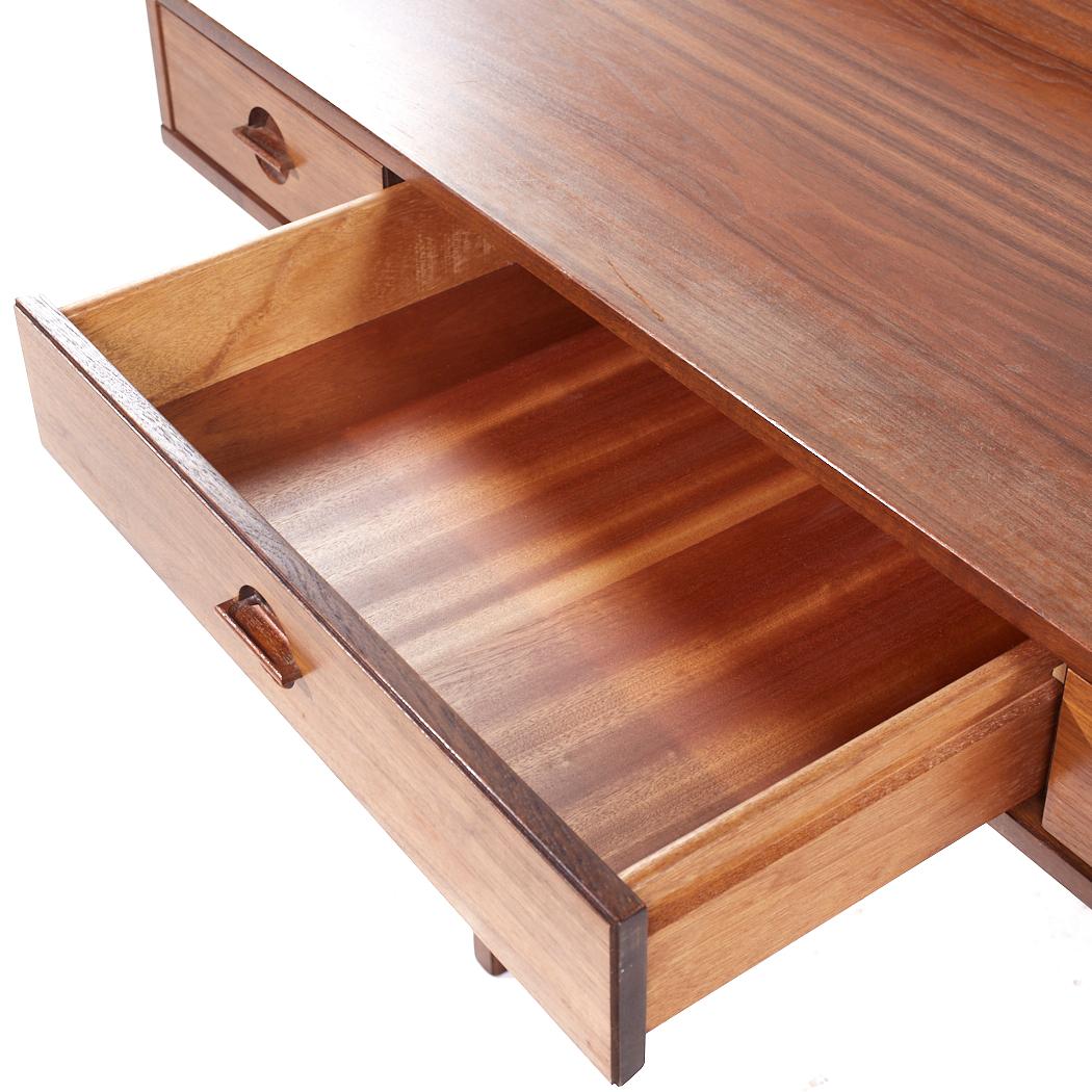 Peter Lovig Mid Century Danish Teak Flip Top Desk For Sale 8