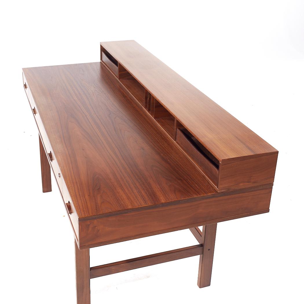 Peter Lovig Mid Century Danish Teak Flip Top Desk For Sale 2