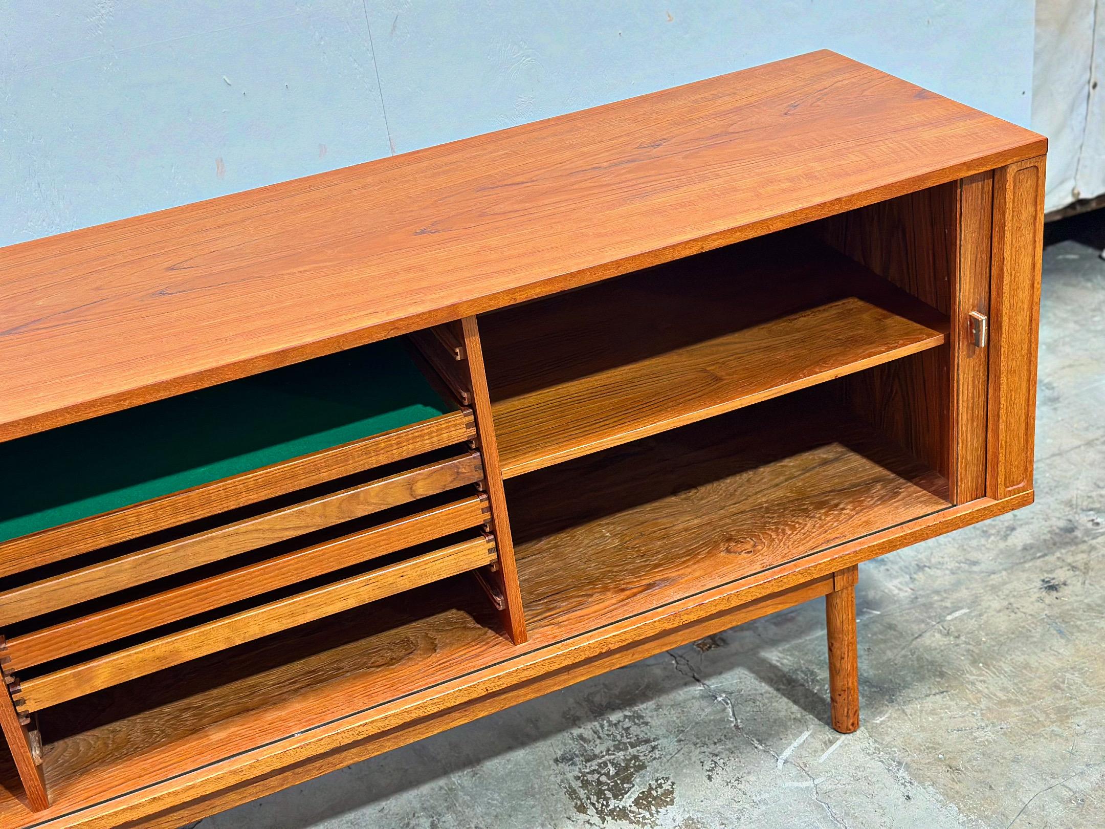 Peter Lovig Nielsen Credenza - Midcentury Danish Modern Teak Cabinet - Dansk 4