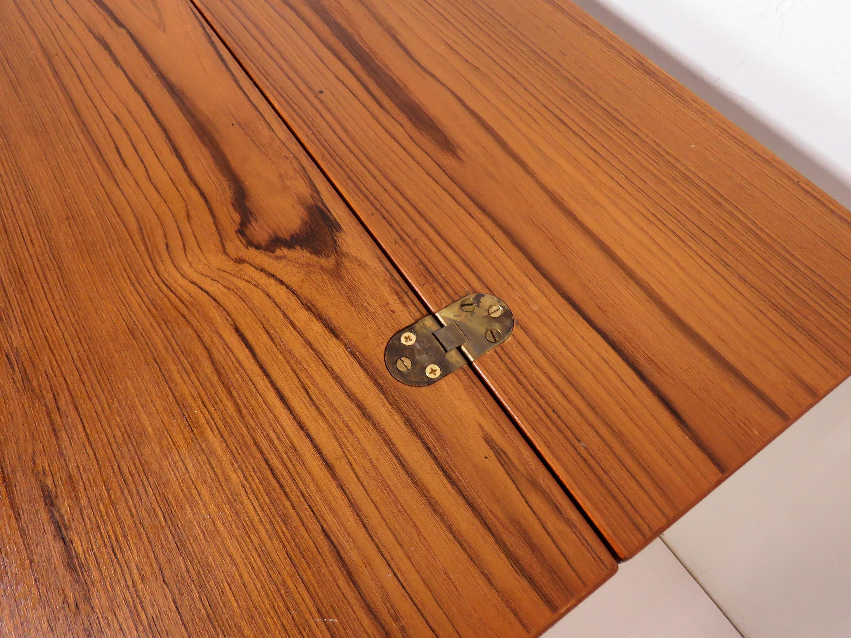 Peter Lovig Nielsen Flip Top Danish Teak Desk, circa Early 1970s 7