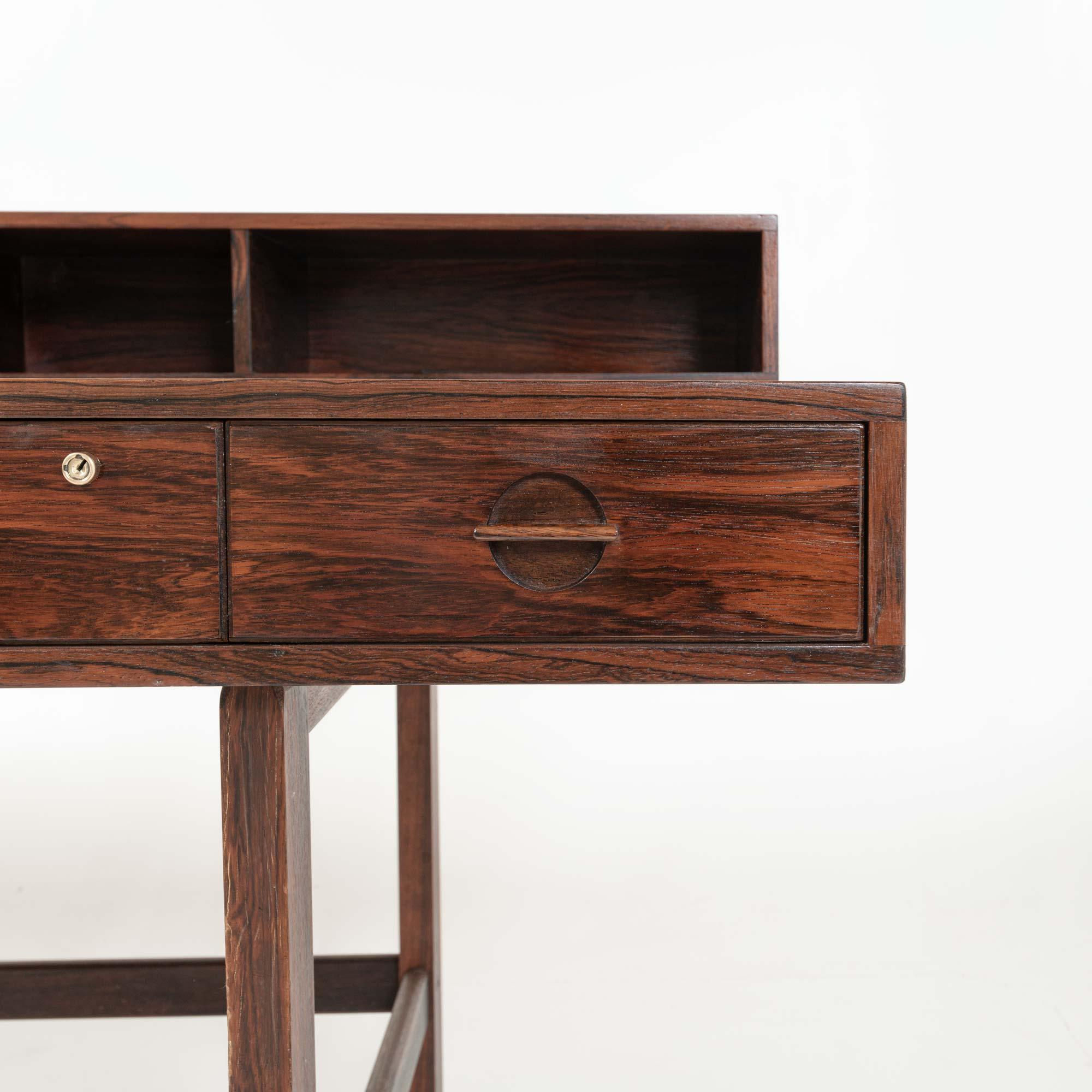 Peter Lovig Nielsen Flip Top Executive Desk in palissandro in vendita 2