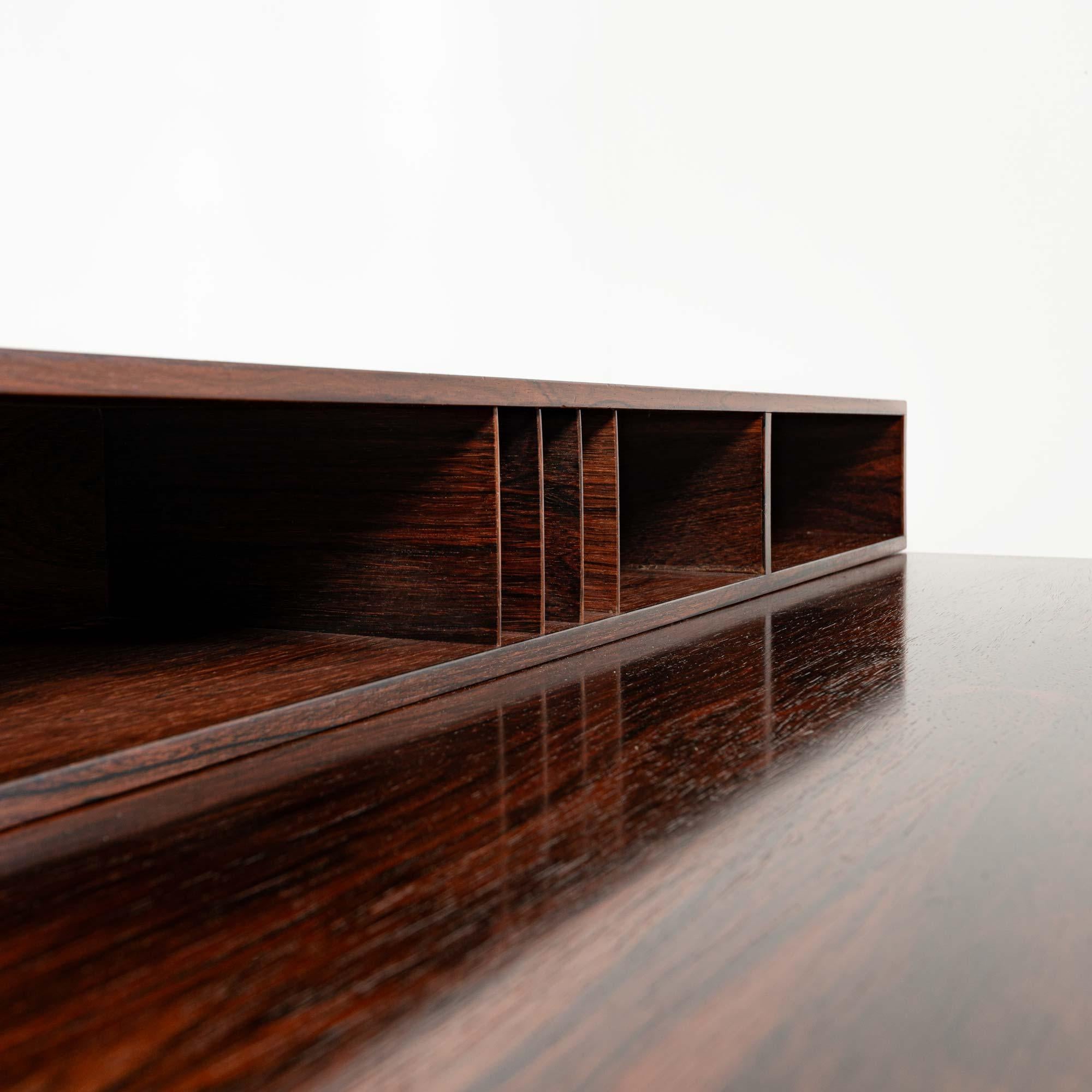 Peter Lovig Nielsen Flip Top Executive Desk in palissandro in vendita 4