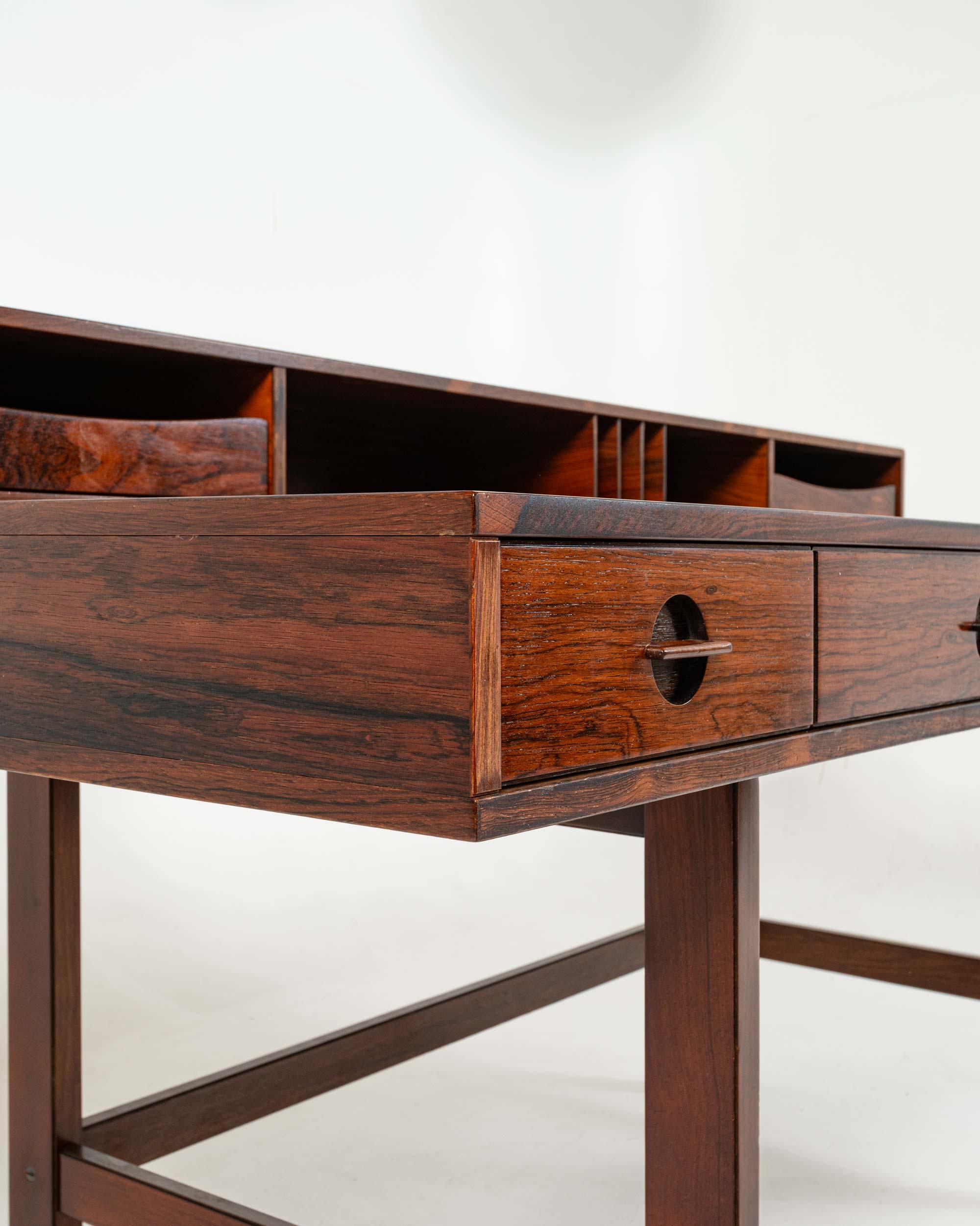 Peter Lovig Nielsen Flip Top Executive Desk in palissandro in vendita 4