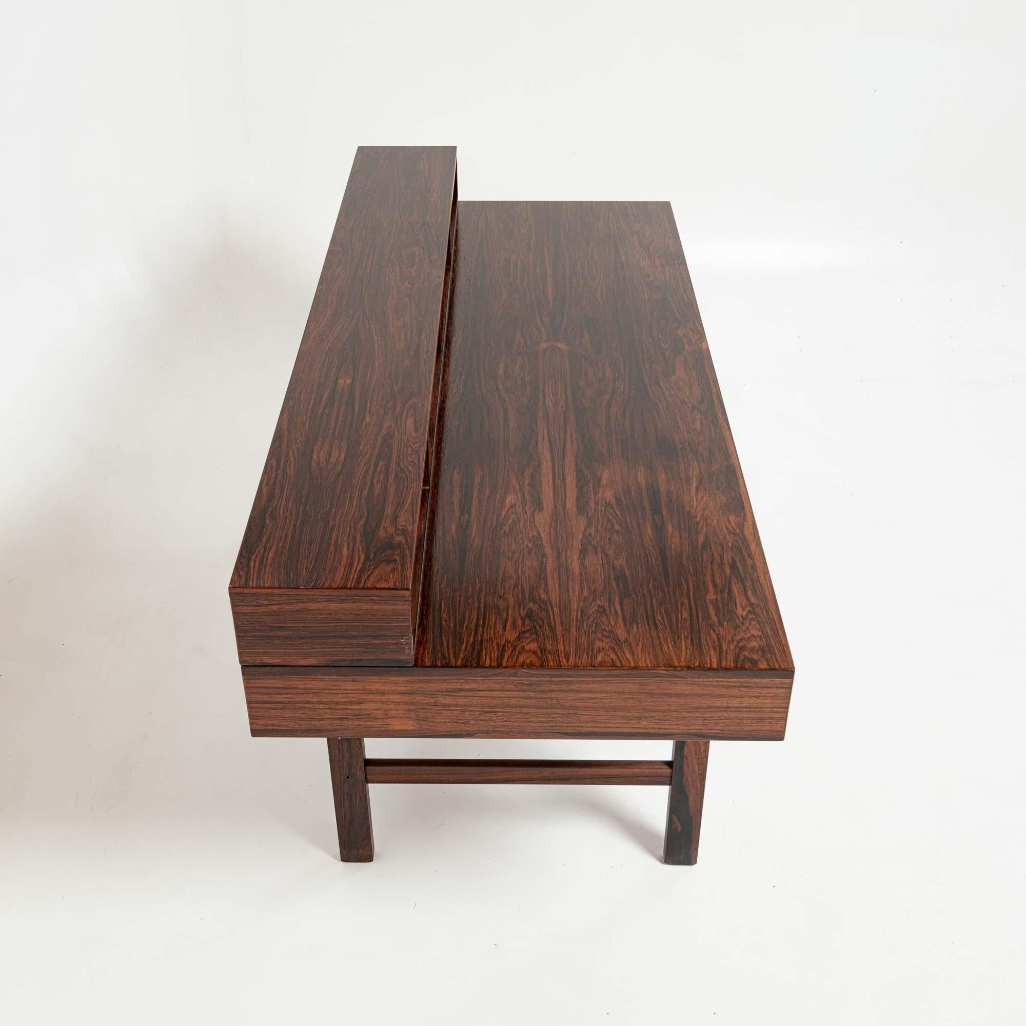 Fine XX secolo Peter Lovig Nielsen Flip Top Executive Desk in palissandro in vendita