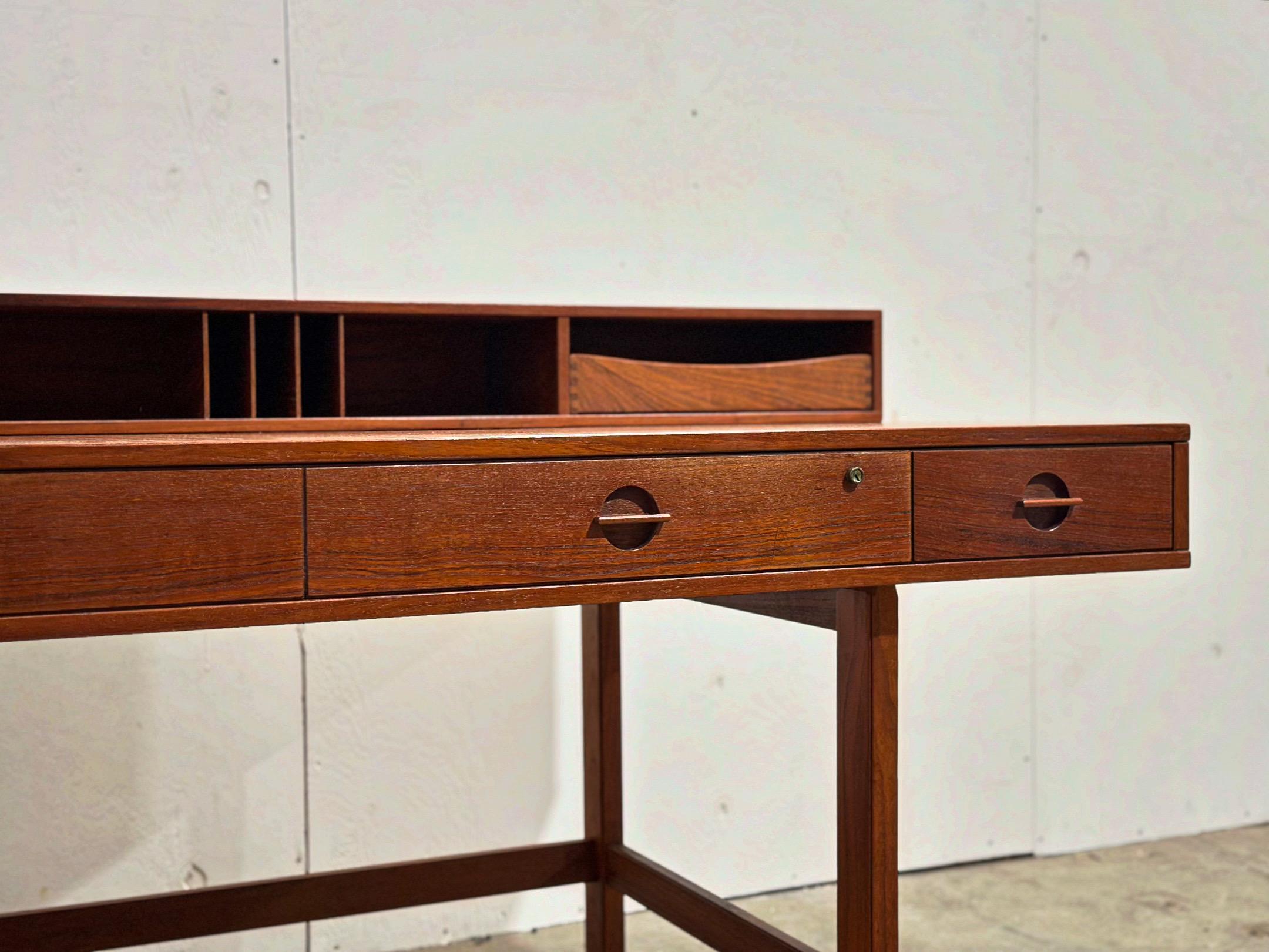 Mid-Century Modern Peter Lovig Nielsen Midcentury Partners Desk in Teak - Dansk Design Denmark 1971