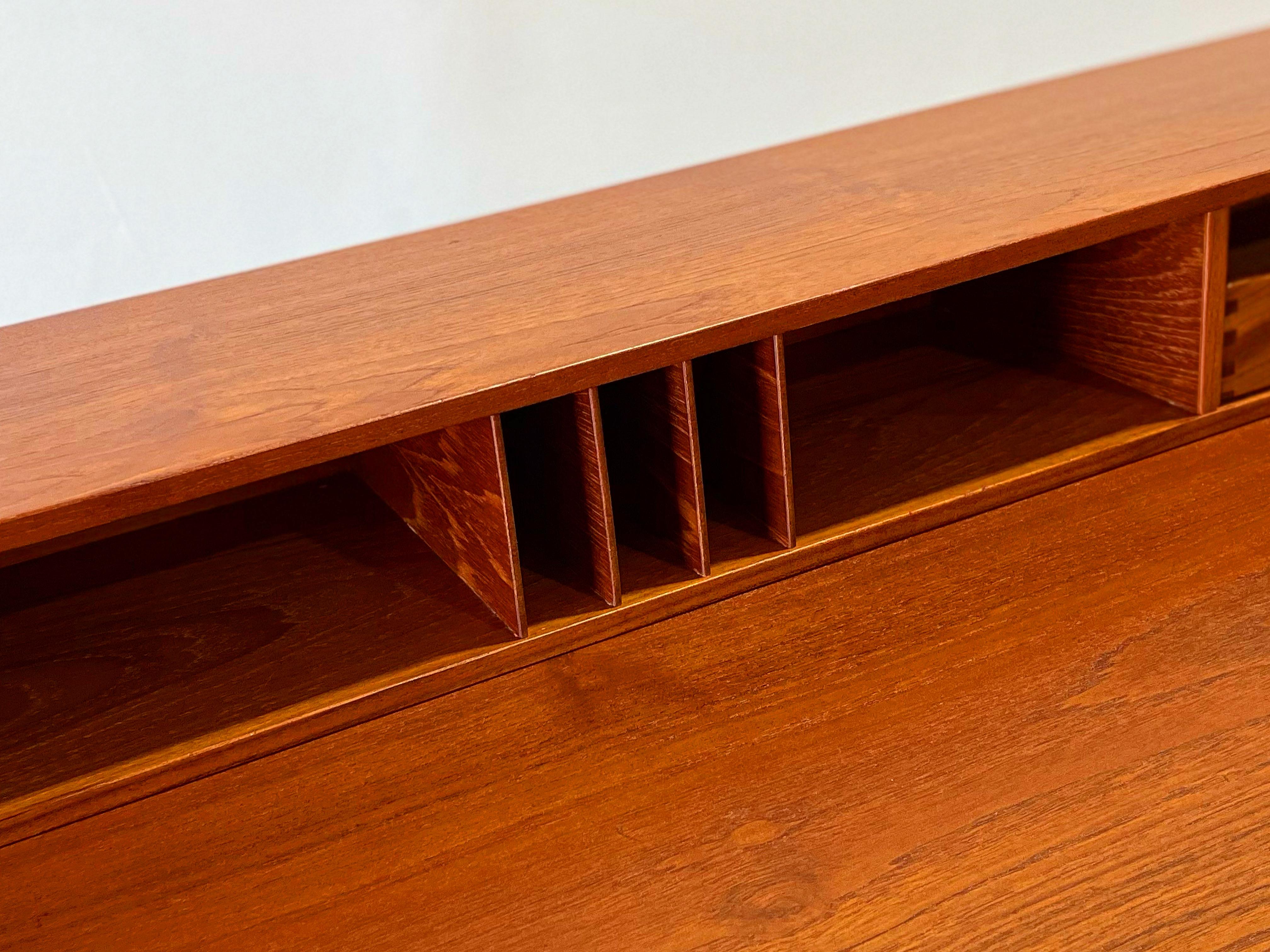 Late 20th Century Peter Lovig Nielsen Midcentury Partners Desk in Teak - Dansk Design Denmark 1971