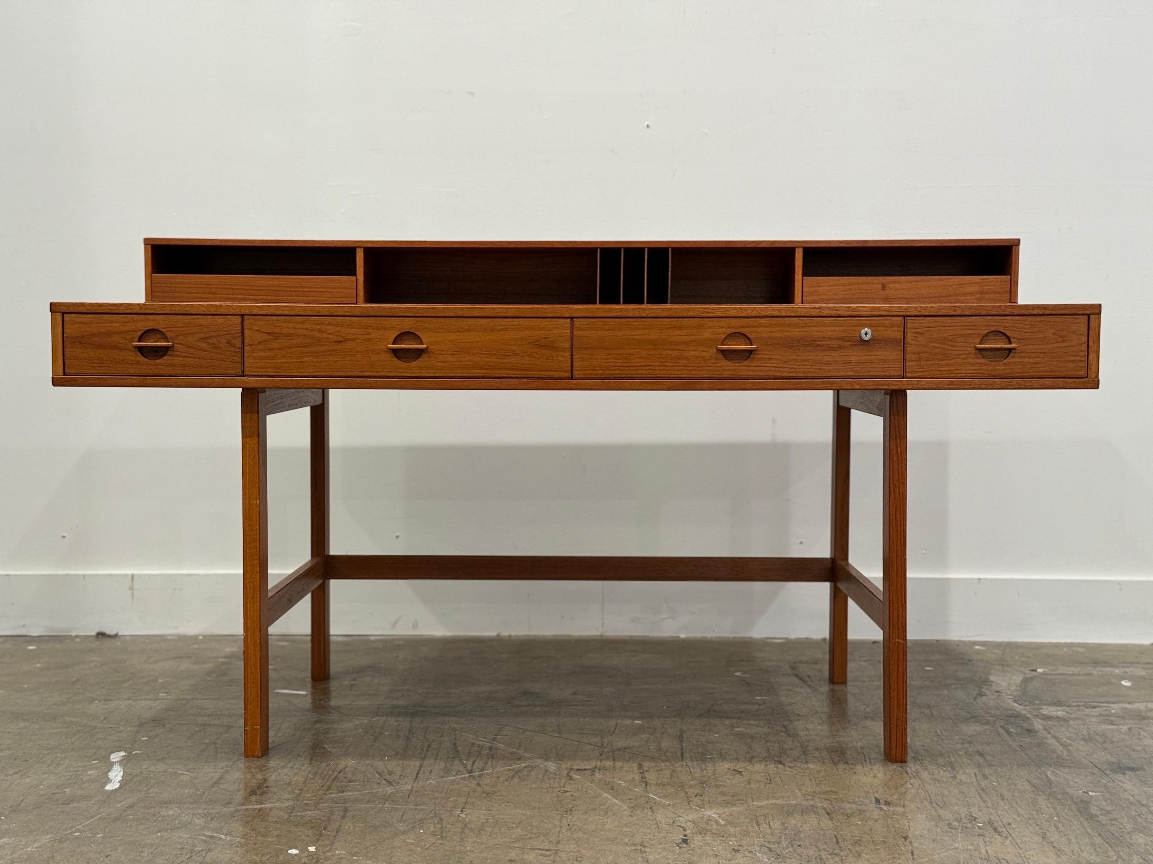 Peter Lovig Nielsen Midcentury Partners Desk in Teak - Dansk Design Denmark For Sale 12