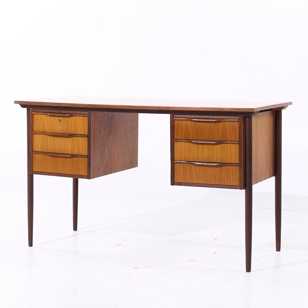 Mid-Century Modern Peter Lovig Style Mid Century Danish Teak Desk For Sale