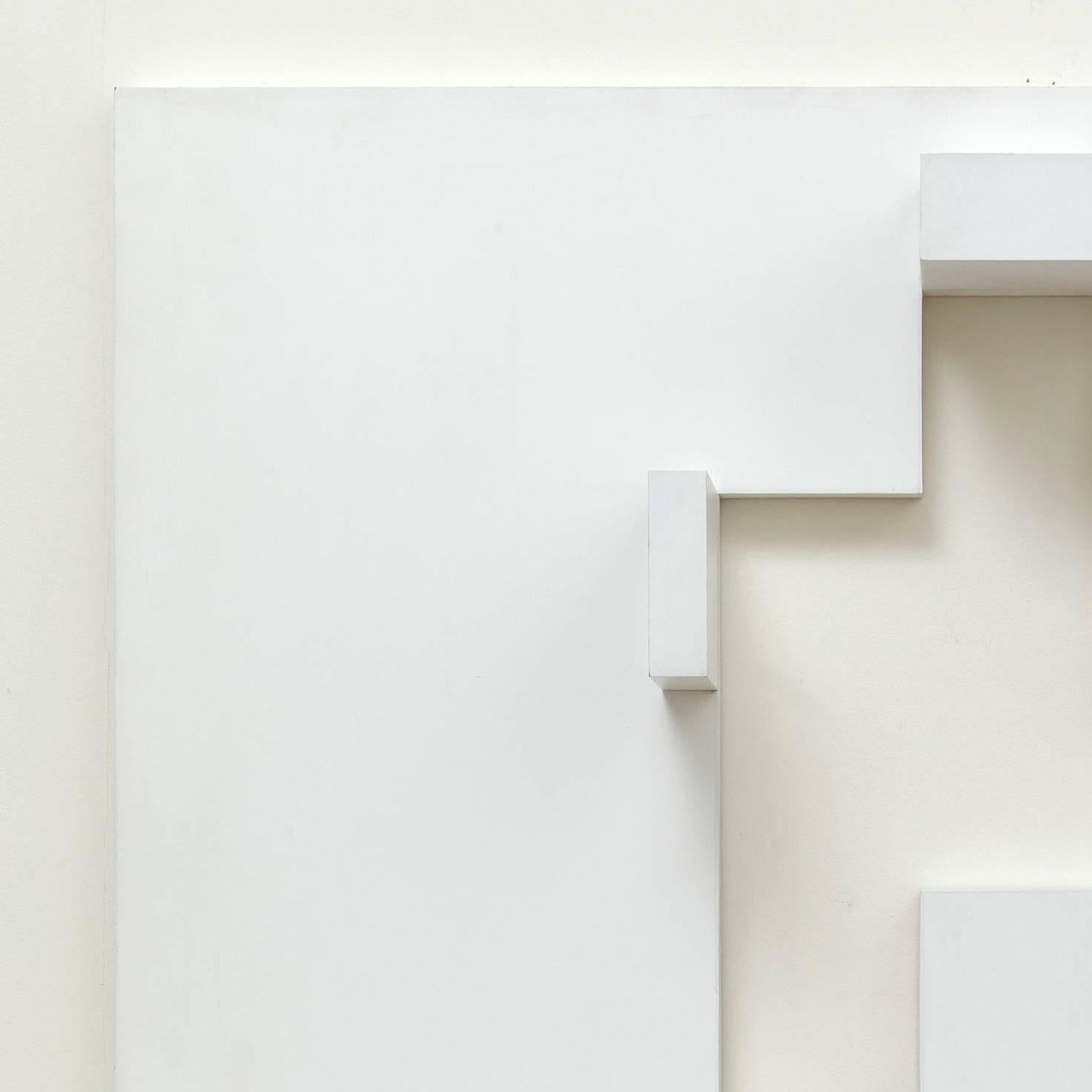 White relief 2 - Sculpture by Peter Lowe