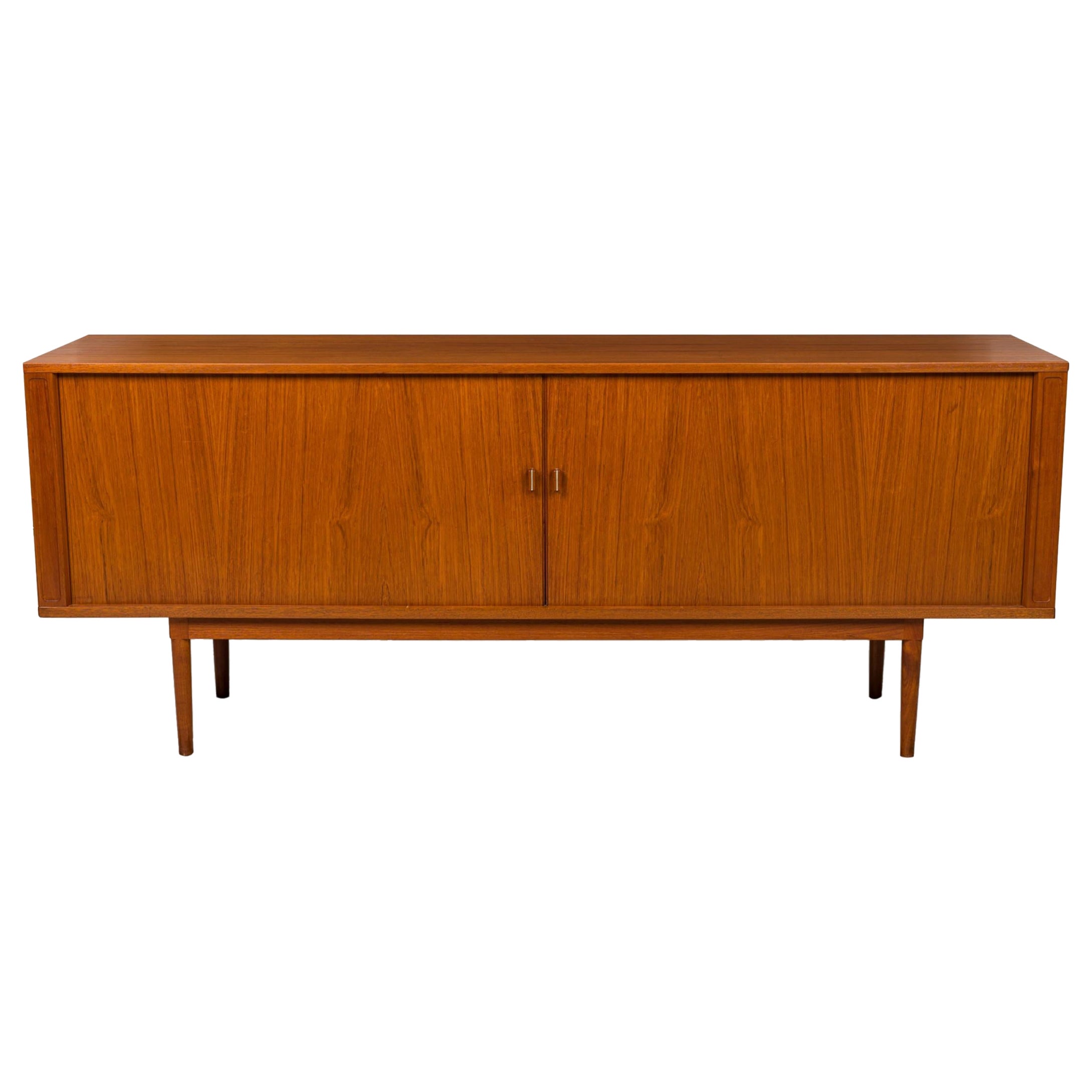 Peter Løvig Mid-Century Dänischer Serverschrank mit Tambourtüren aus Holz  / Kredenz