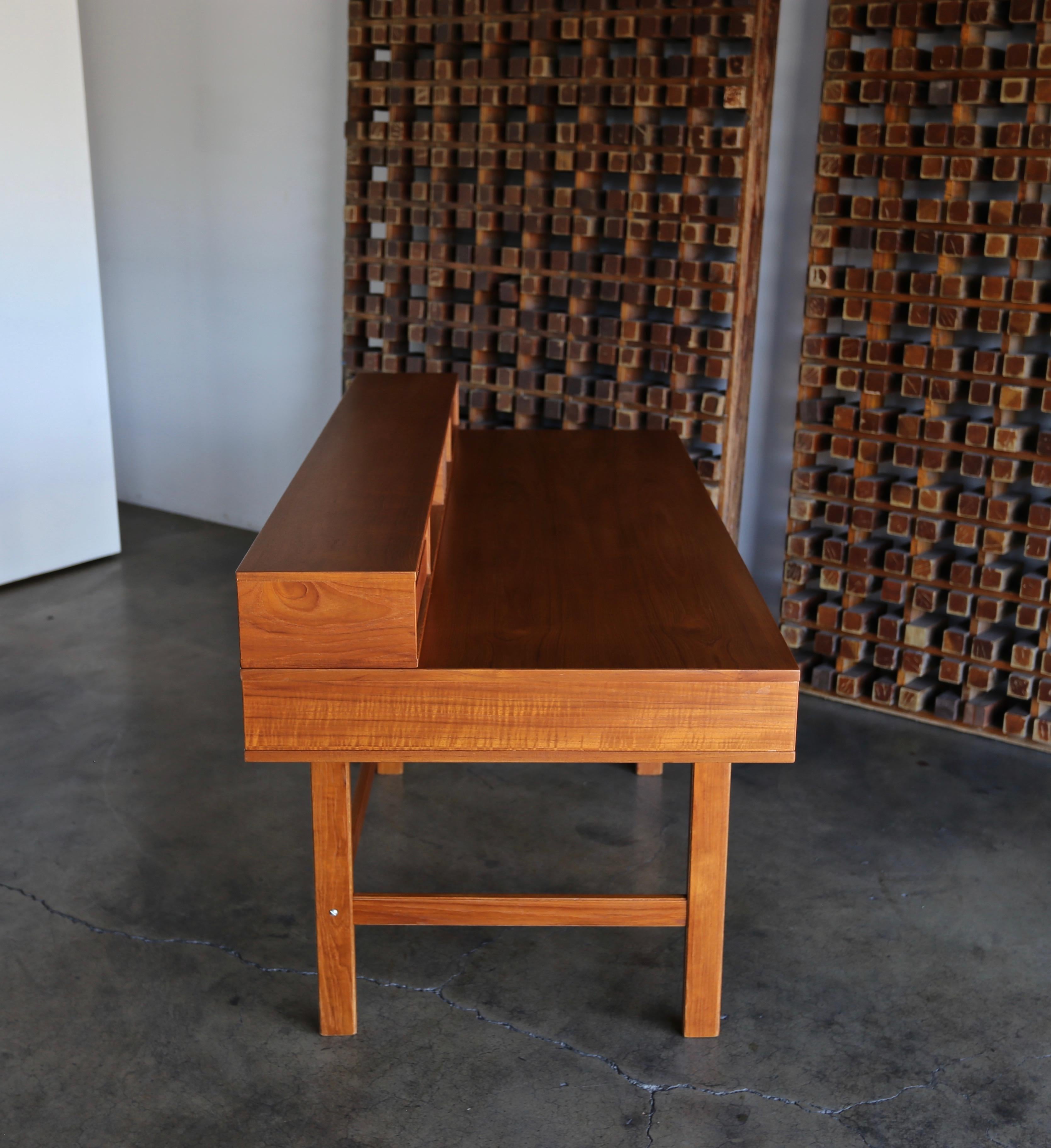 Peter Løvig Nielsen Flip Top Teak Desk, circa 1960 4