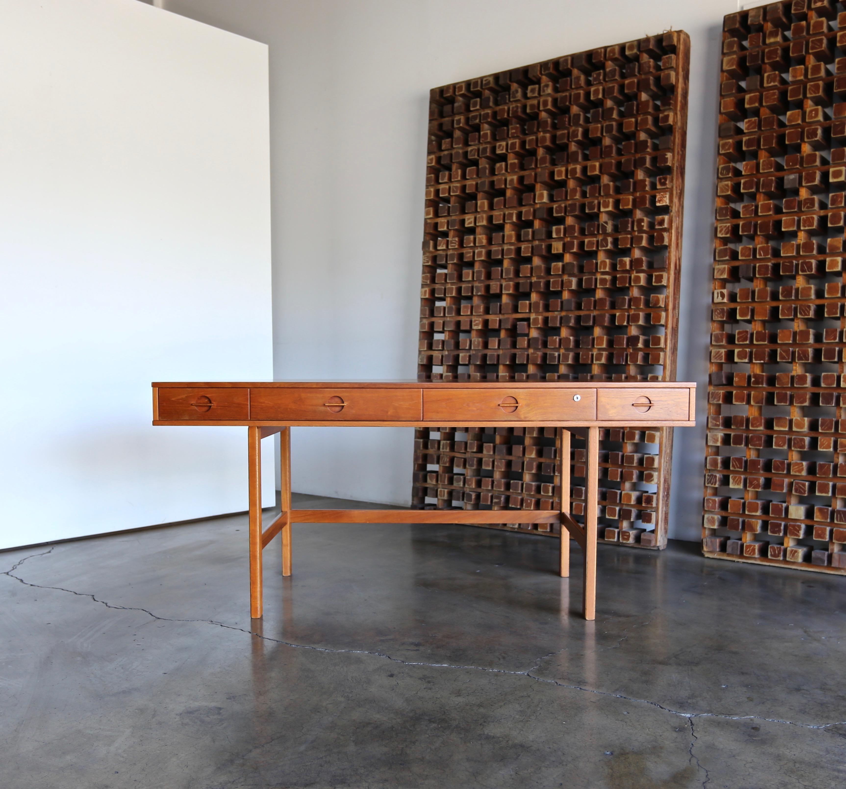 Peter Løvig Nielsen Flip Top Teak Desk, circa 1960 5