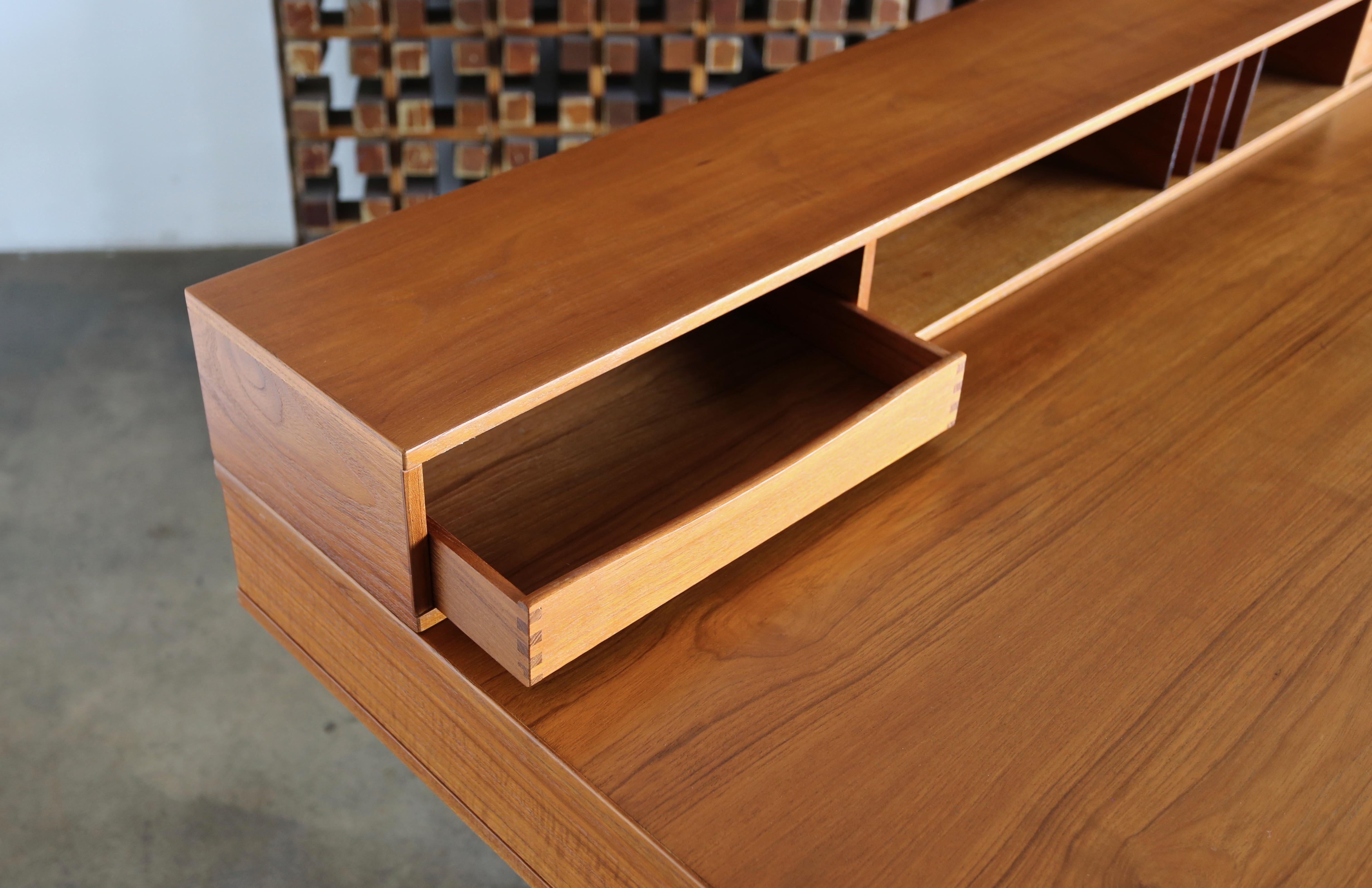 Peter Løvig Nielsen Flip Top Teak Desk, circa 1960 1