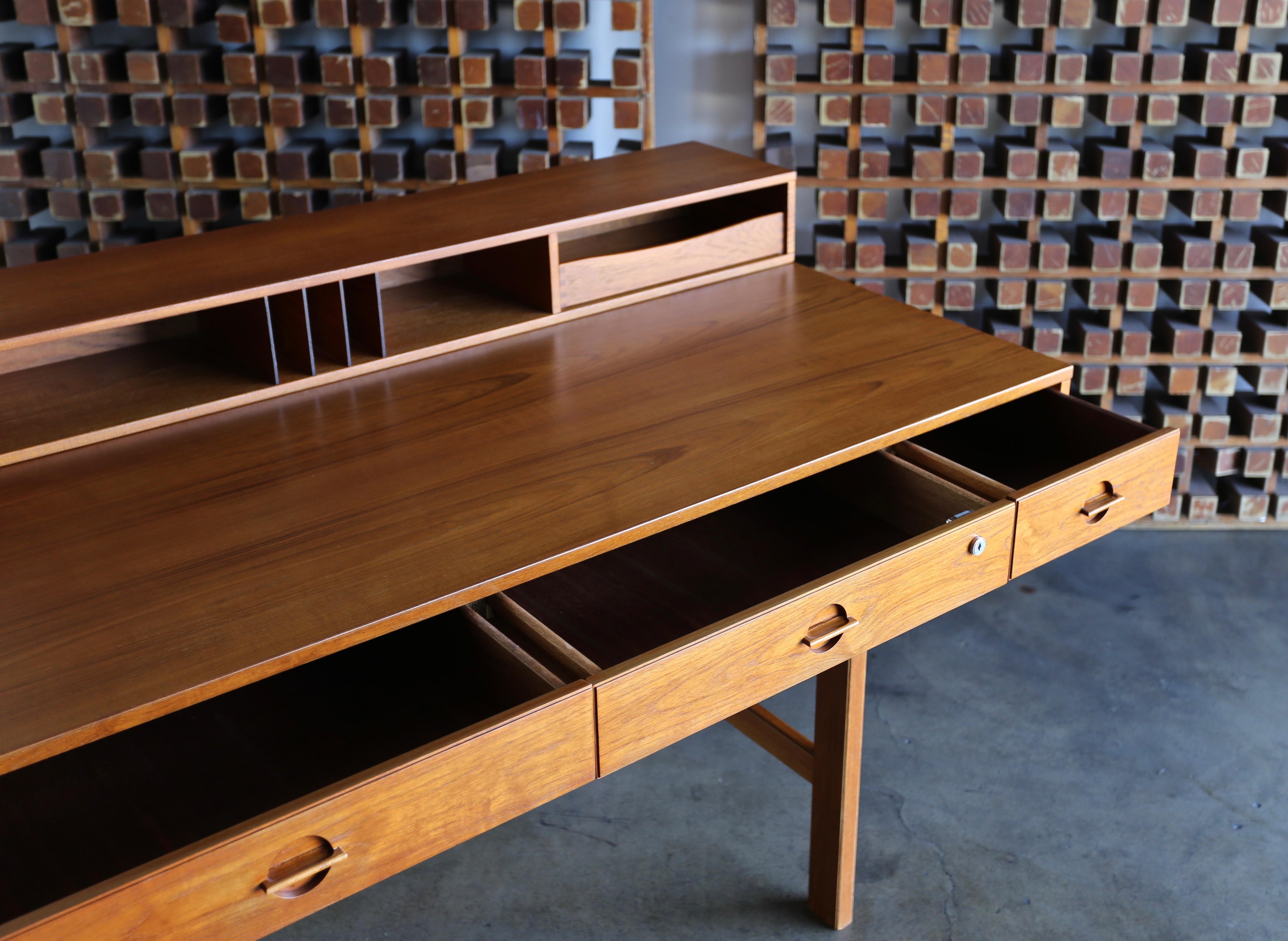 Peter Løvig Nielsen Flip Top Teak Desk, circa 1960 2