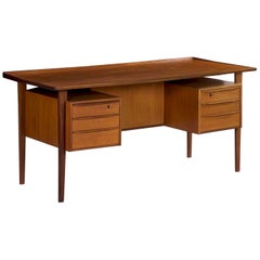 Peter Løvig Nielsen for Dansk Floating Top Teak Writing Desk, Denmark circa 1962
