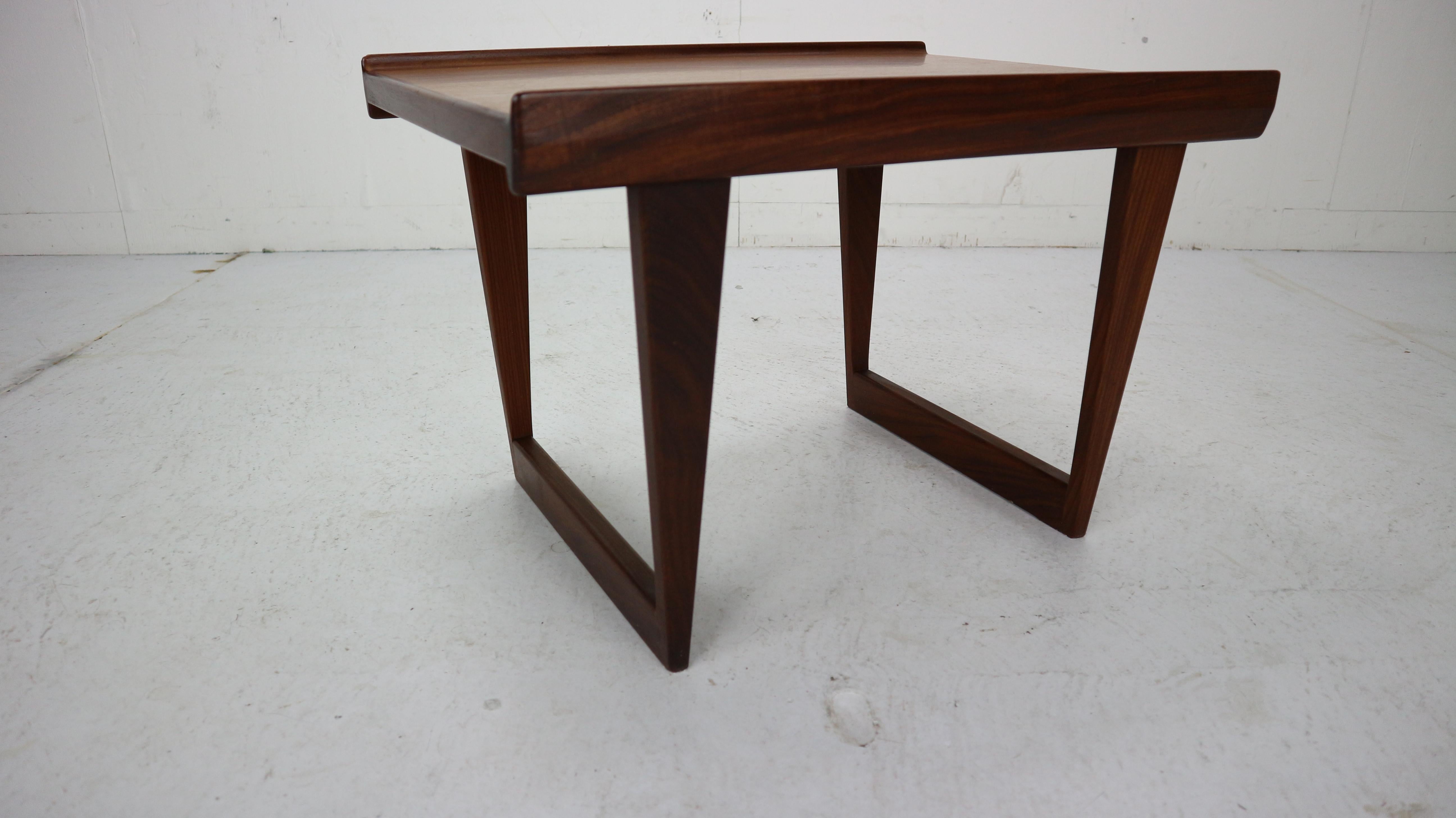 Peter Løvig Nielsen Set of 2 Teak Coffee Tables with Sled Legs, 1967, Denmark 9