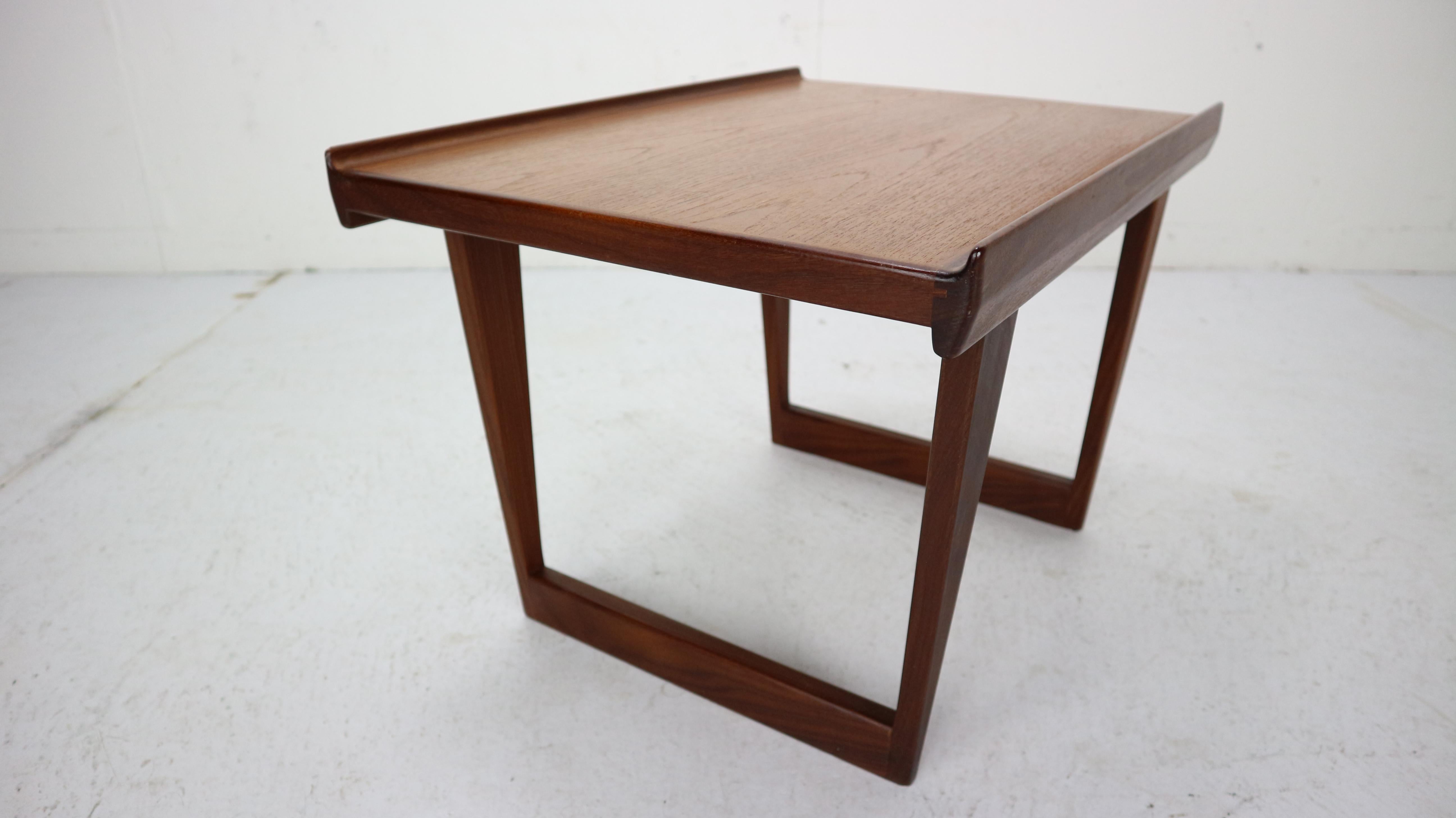 Peter Løvig Nielsen Set of 2 Teak Coffee Tables with Sled Legs, 1967, Denmark 11