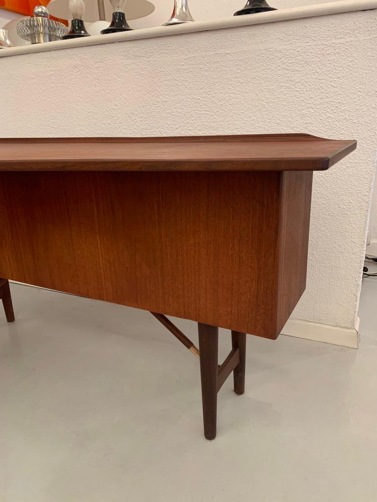 Peter Løvig Nielsen Teak & Brass Boomerang Desk, Denmark ca. 1960 7