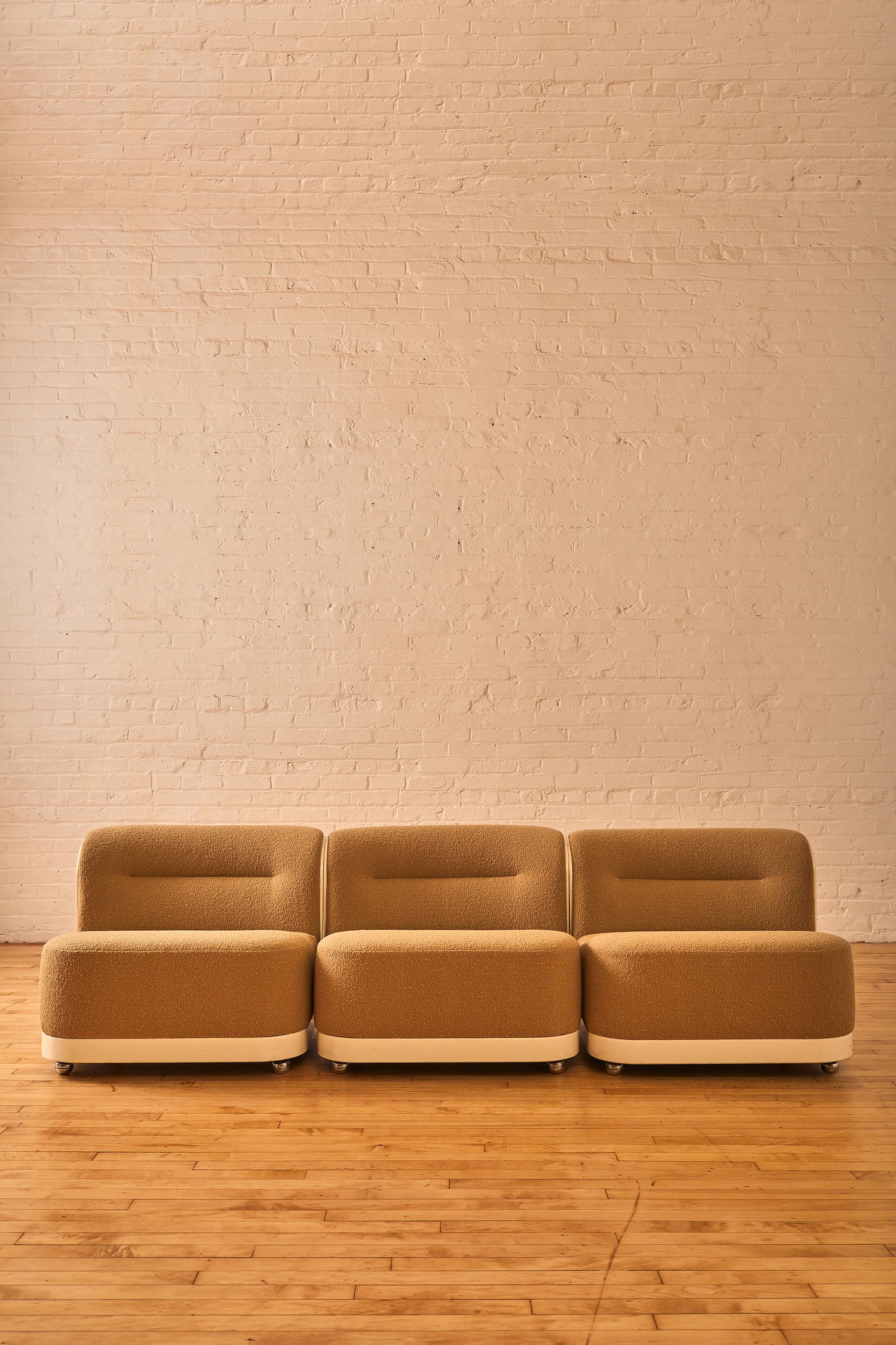 Loungesessel „Trinom“ von Peter Maly (Bouclé)
