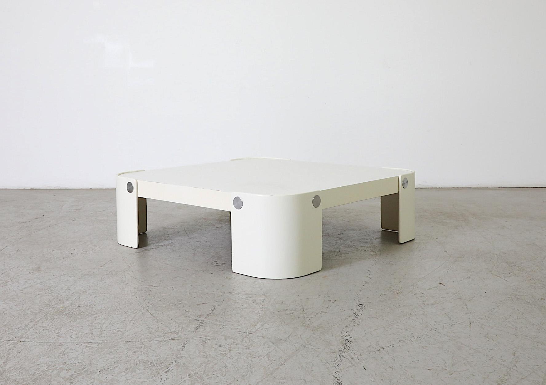 Peter Maly Trinum White Curved Laminate & Chrome Coffee Table by COR, 1970 For Sale 8