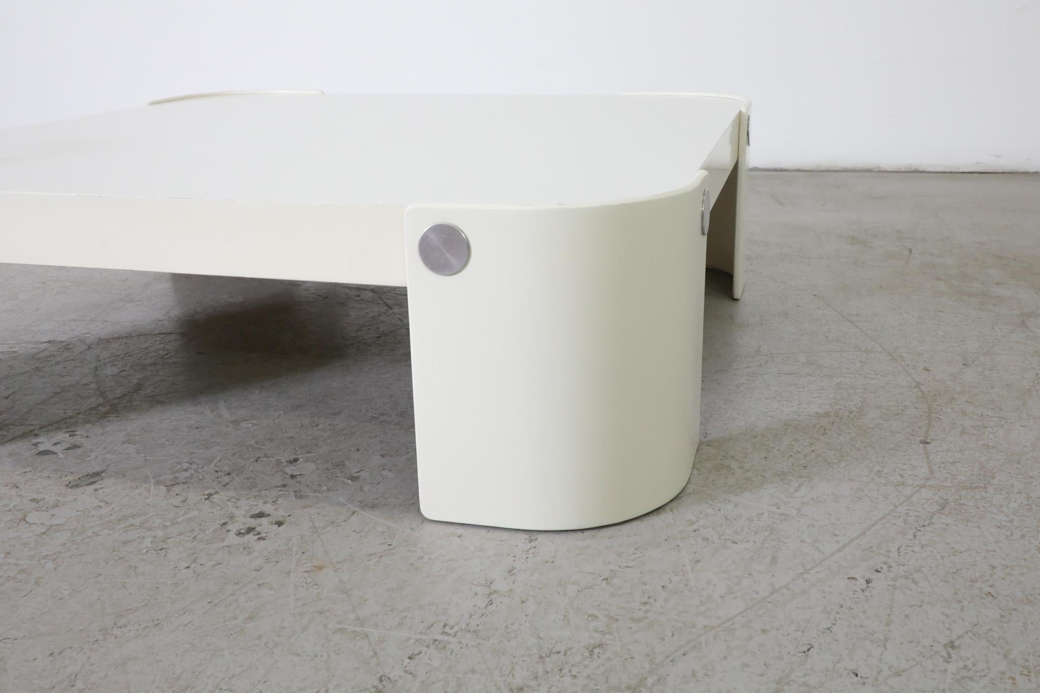 Peter Maly Trinum White Curved Laminate & Chrome Coffee Table by COR, 1970 For Sale 1