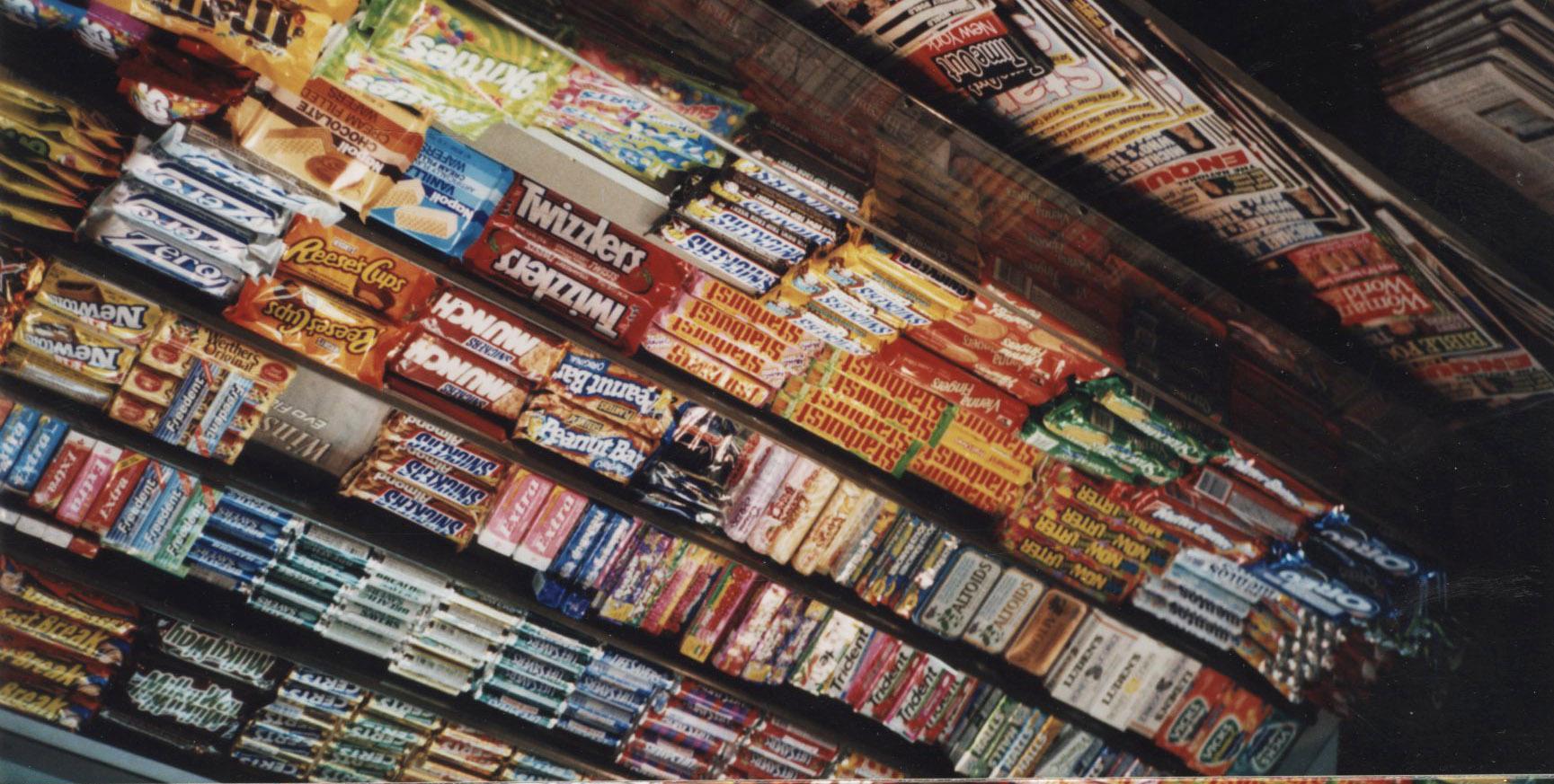 Ohne Titel (Visual Candy) – Photograph von Peter Marks