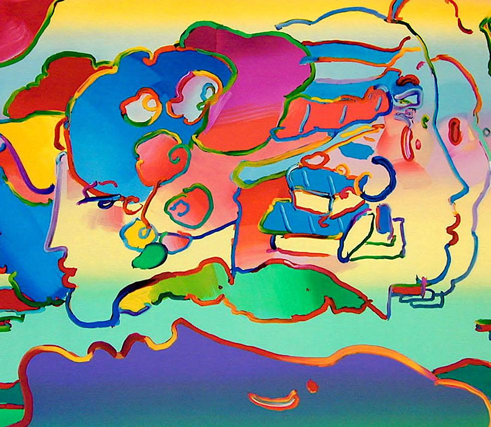 THREE FACES Signierte Lithographie, Abstrakte Porträtköpfe, Regenbogenfarbene Pop Art (Beige), Portrait Print, von Peter Max