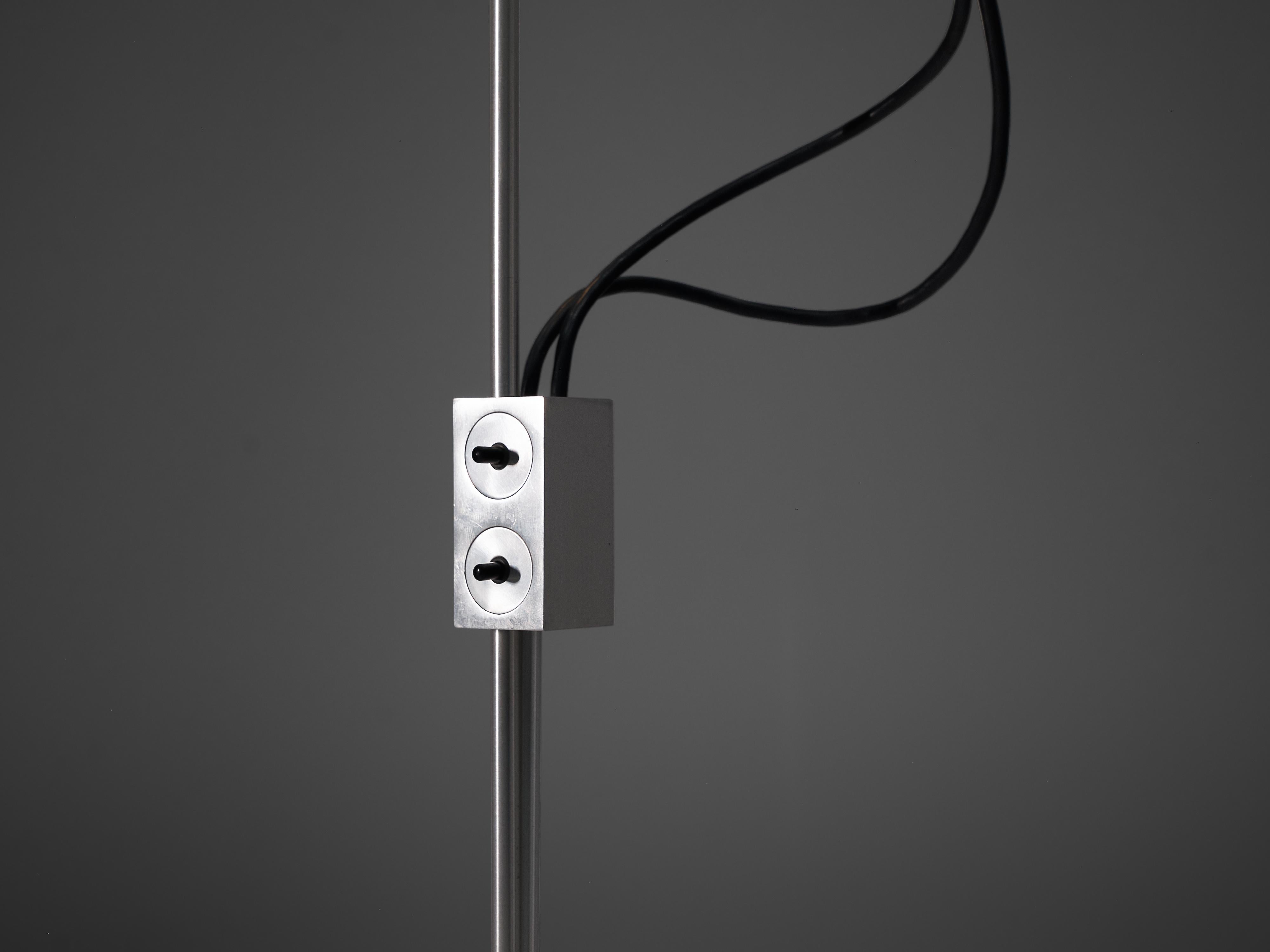 Peter Nelson for Architectural Lightning Minimalist Floor Lamps in Aluminum 2