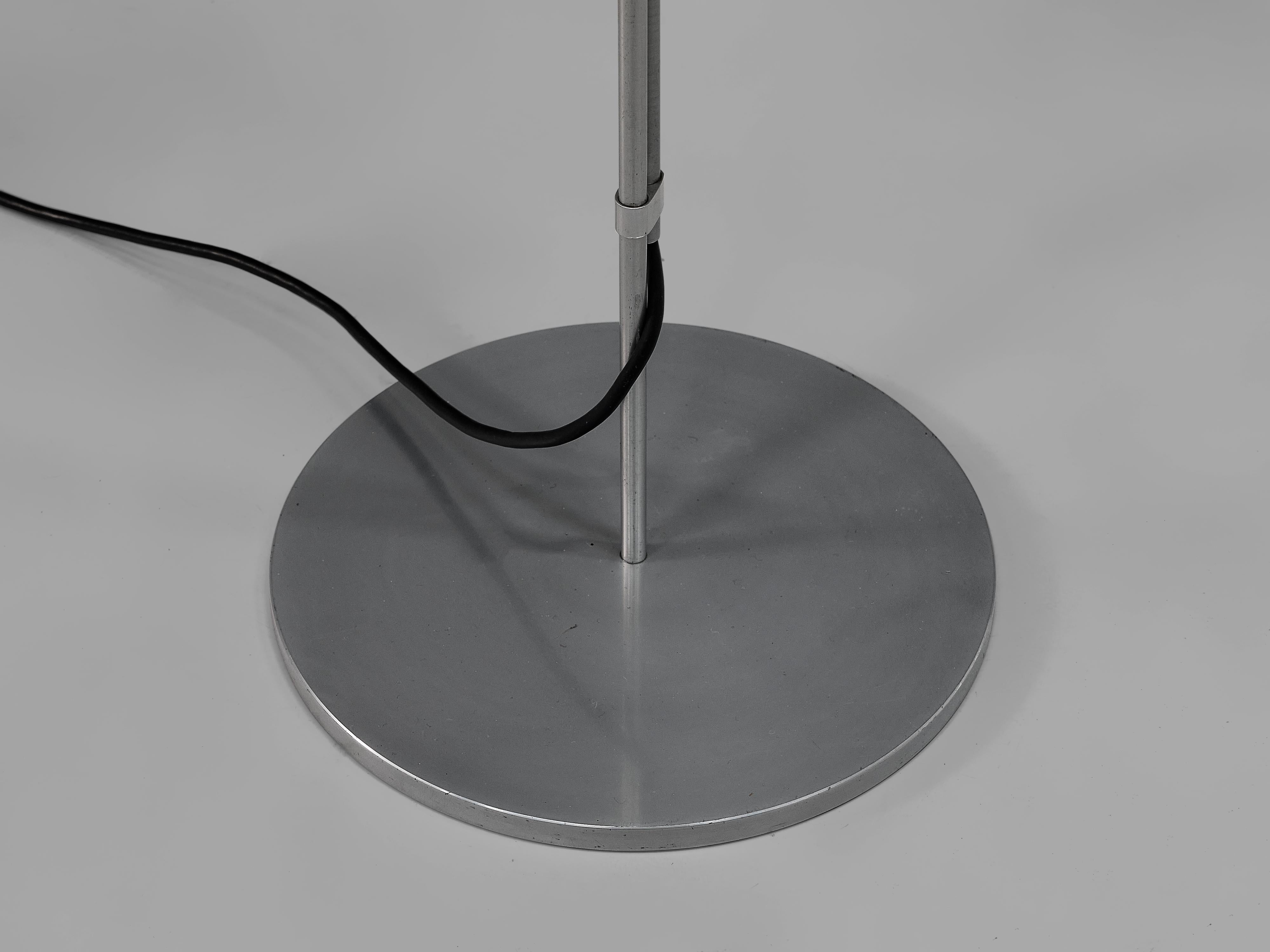 Mid-Century Modern Peter Nelson for Architectural Lightning Minimalist Floor Lamps in Aluminum