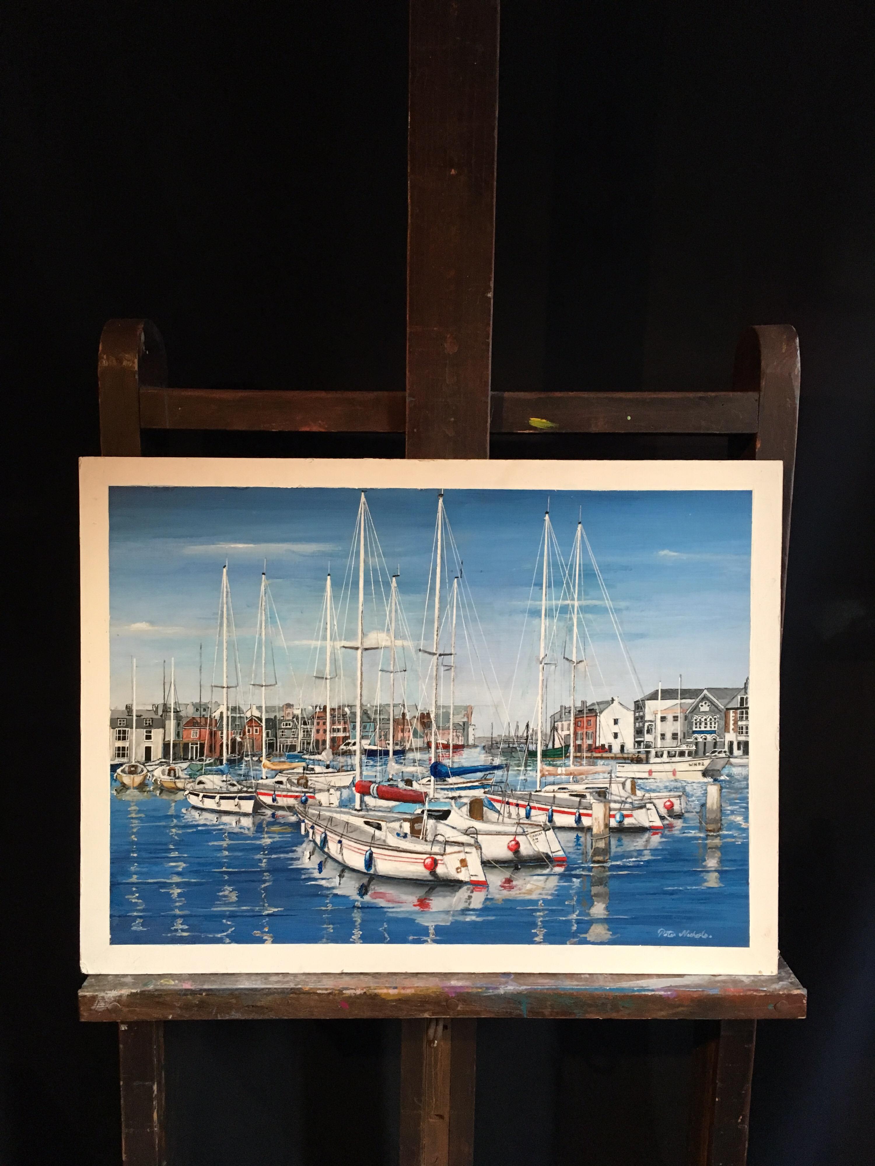Grande peinture à l'huile signée « Yachts in Harbour, Nautical Themed Landscape » - Painting de Peter Nichols