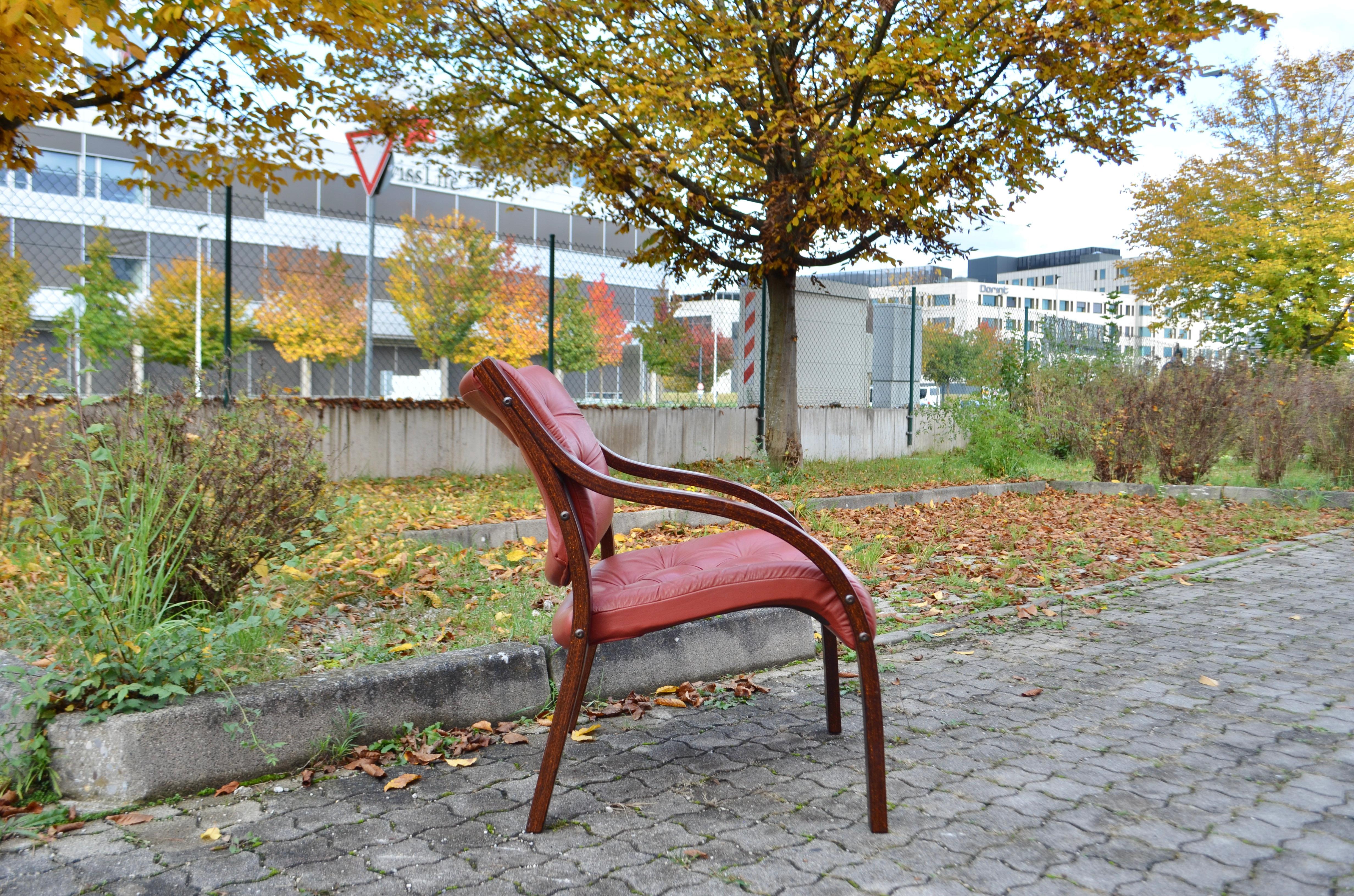 Cuir Chaise longue Polo modèle Peter Opsvik Stokke Varier rouge strass en vente