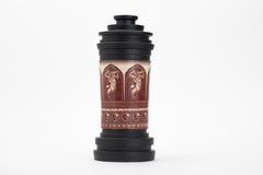 De la serie Pyx, figura desnuda desenredándose