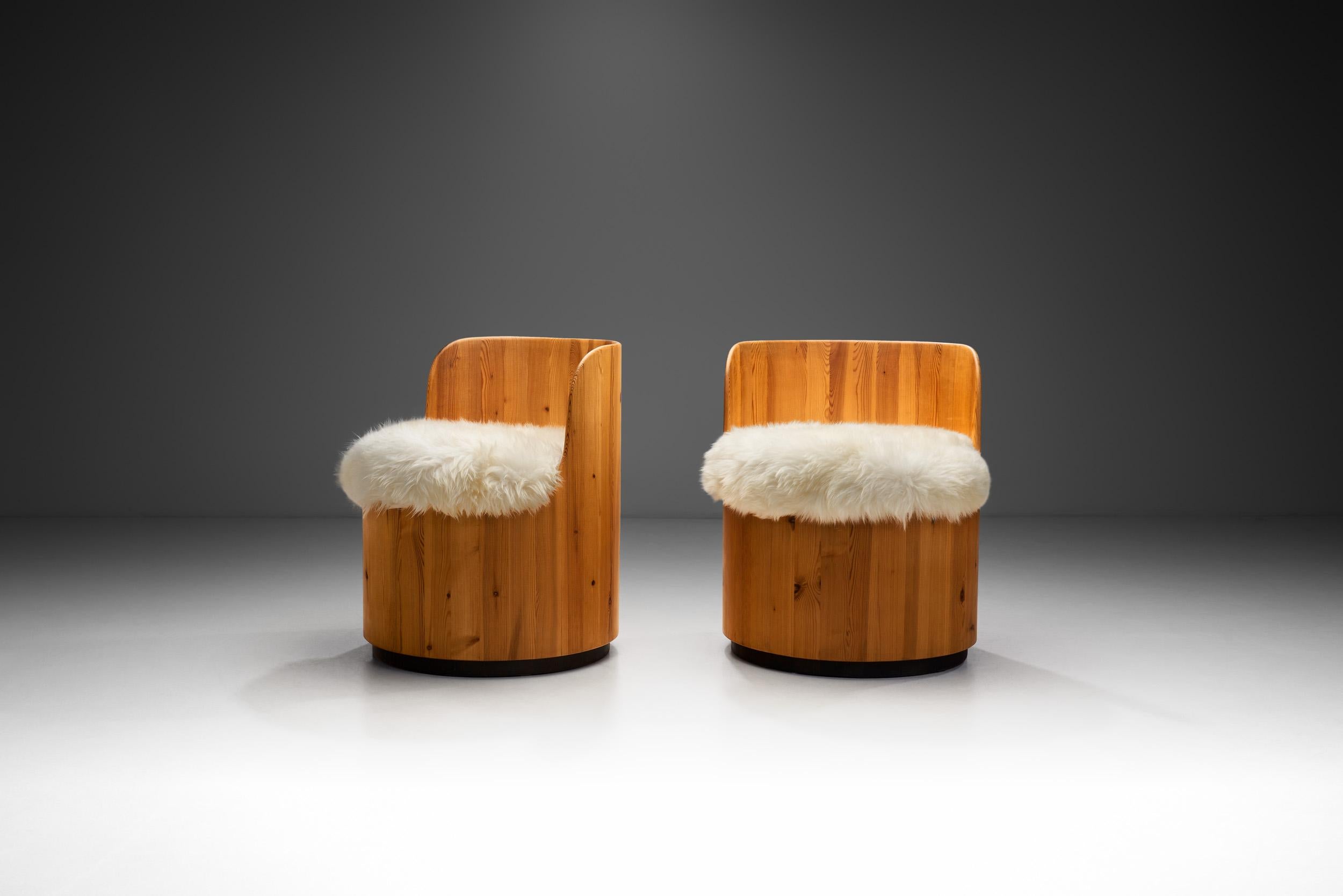 Peter Opsvik è un designer industriale norvegese noto per i suoi progetti di sedie innovative ed ergonomiche. Per questo motivo, questo set di sedie a botte è una vera e propria testimonianza della sua maestria. Chiamata anche 