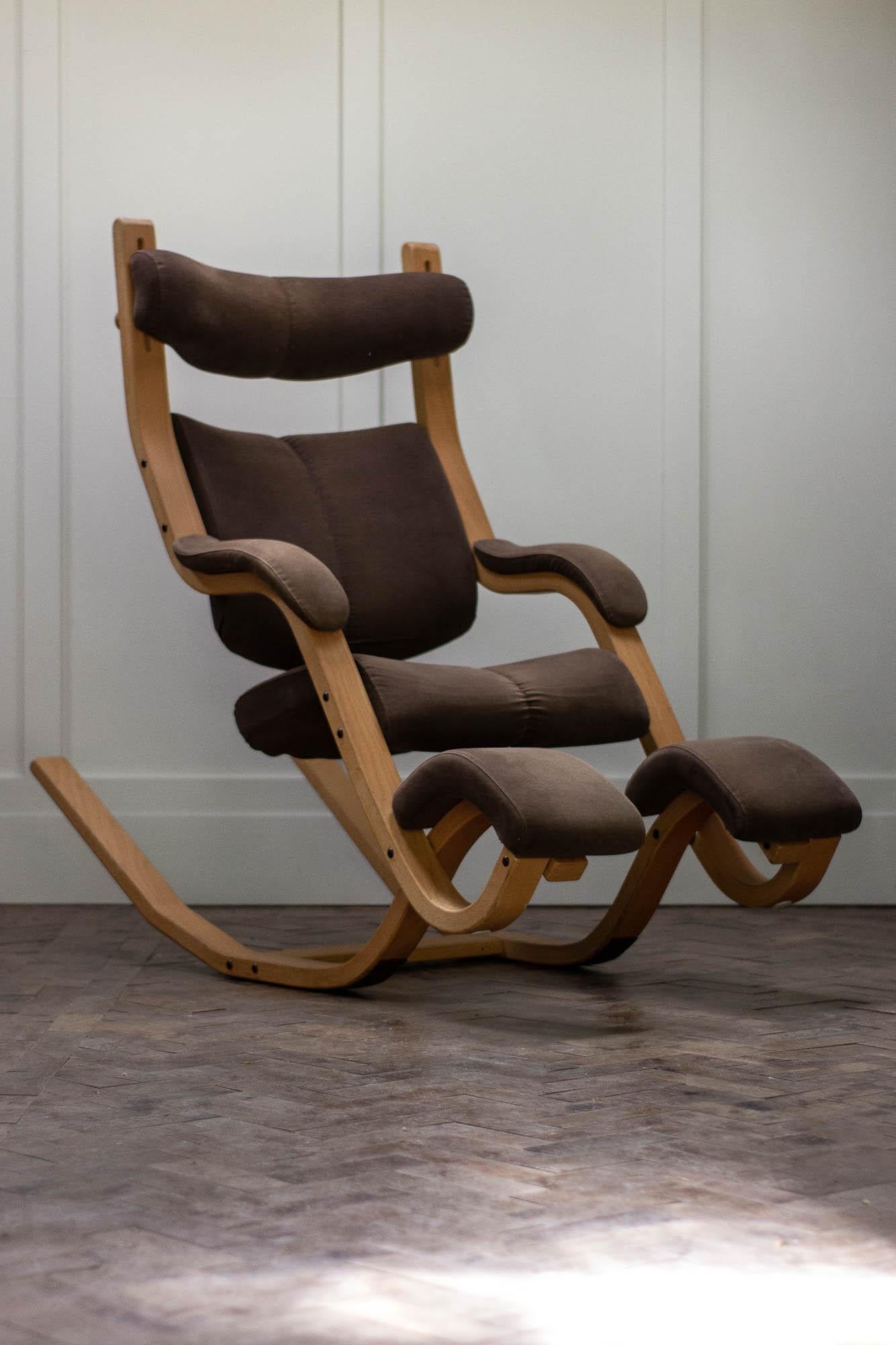 Peter Opsvik Recliner Chair for Stokke In Good Condition In Flamborough, Bridlington, GB