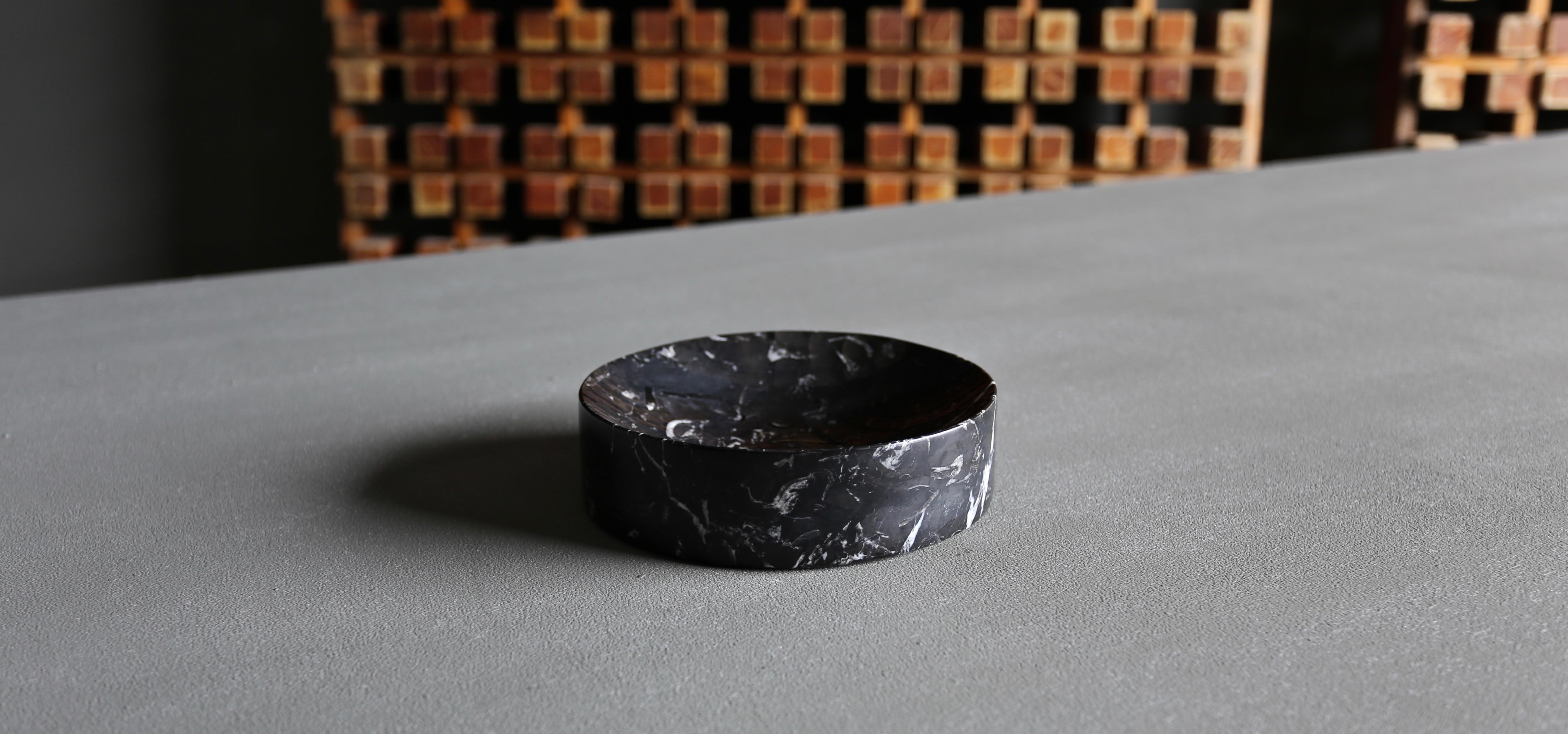 Peter Pepper Black Marble Bowl, circa 1975 1