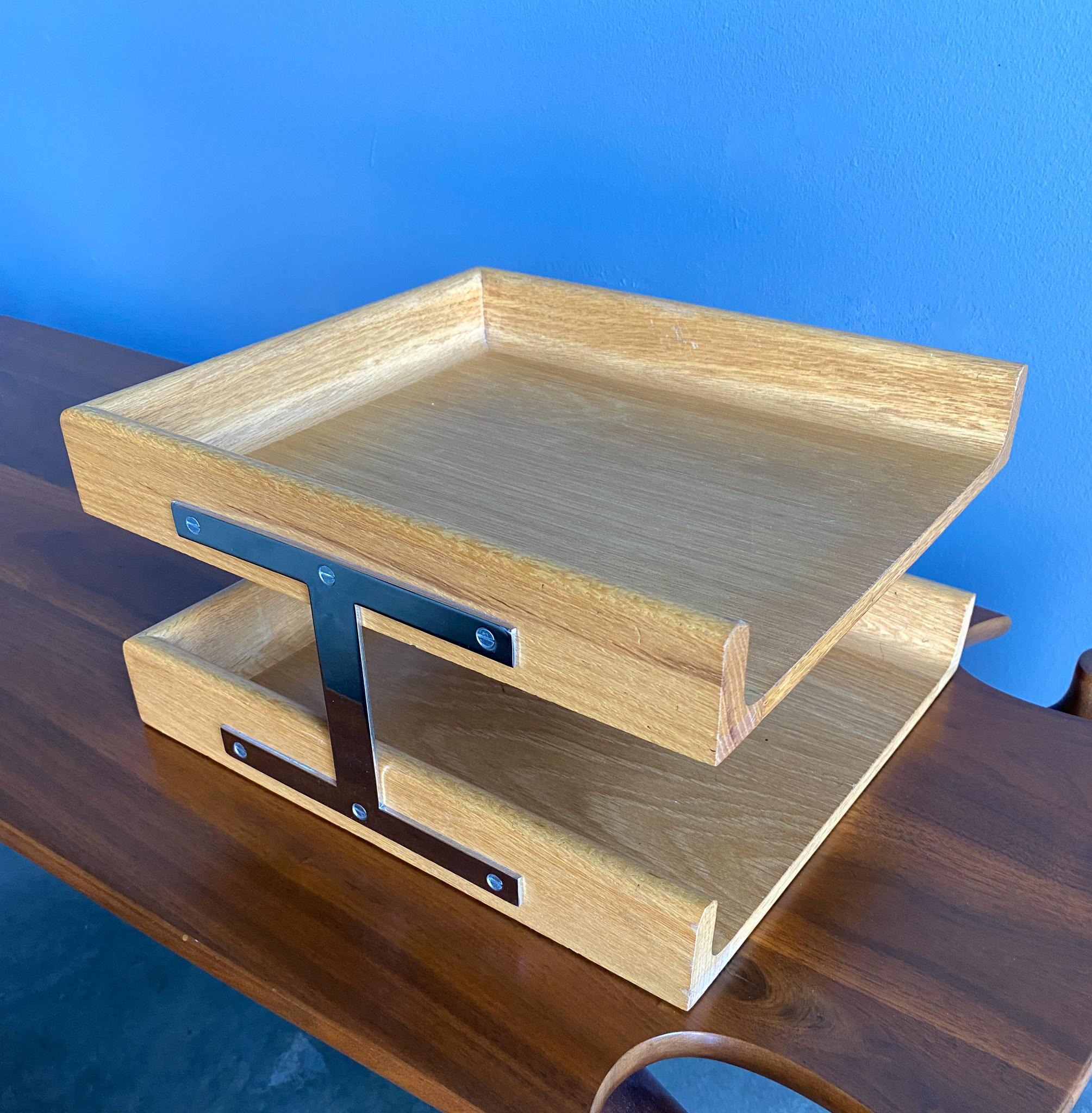 Peter Pepper Oak & Chrome letter tray / holder, circa 1970.