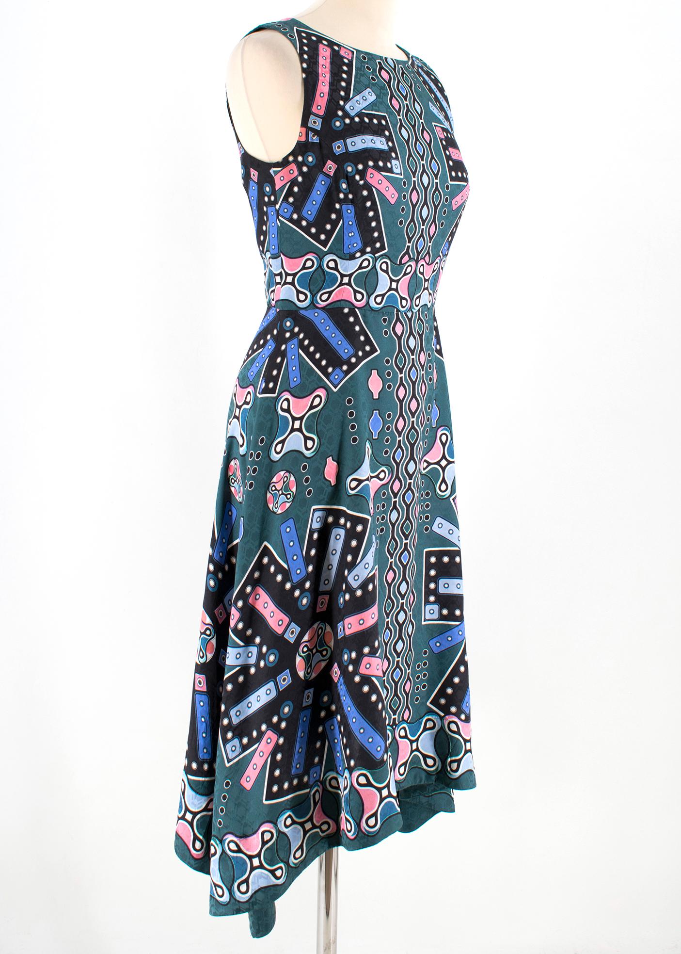 Peter Pilotto green printed silk sleeveless dress

- Green, pink and blue pattern silk mid length dress
- Sleeveless with round neckline
- Zip fastening at the back
- Lining material 56% acetate, 44% viscose 

Please note, these items are pre-owned