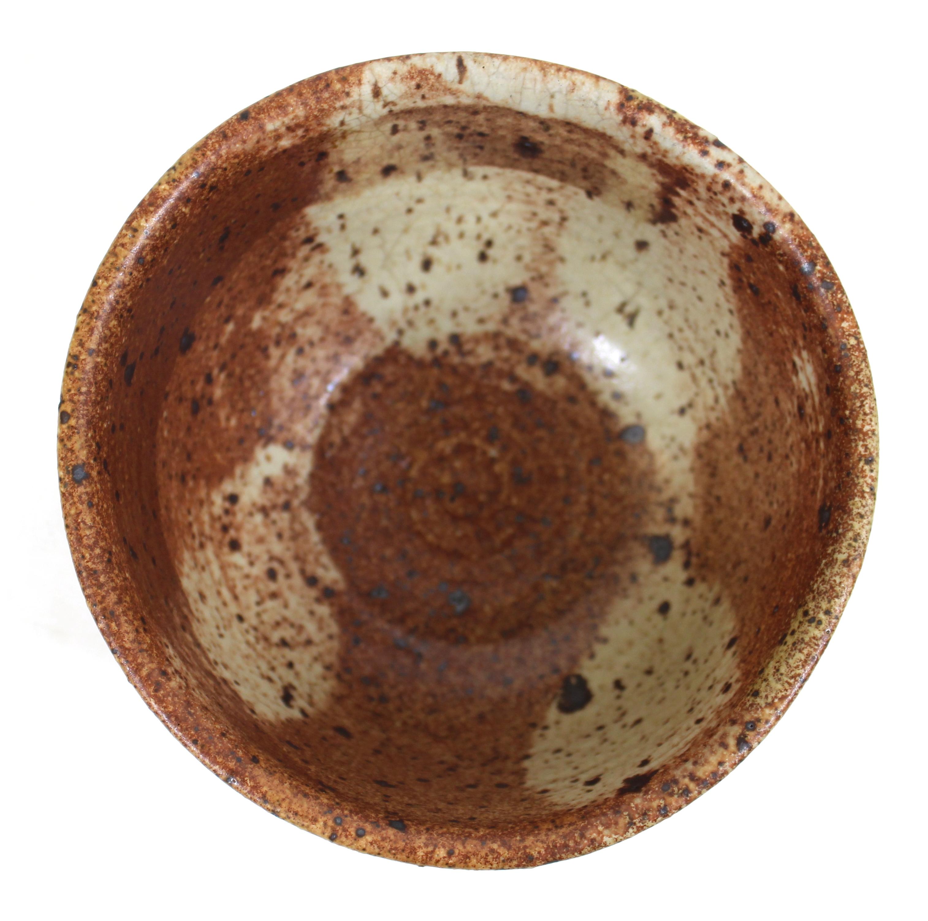 Mid-Century Modern Peter Sabin Mid-Century Style Art Pottery Bowl For Sale