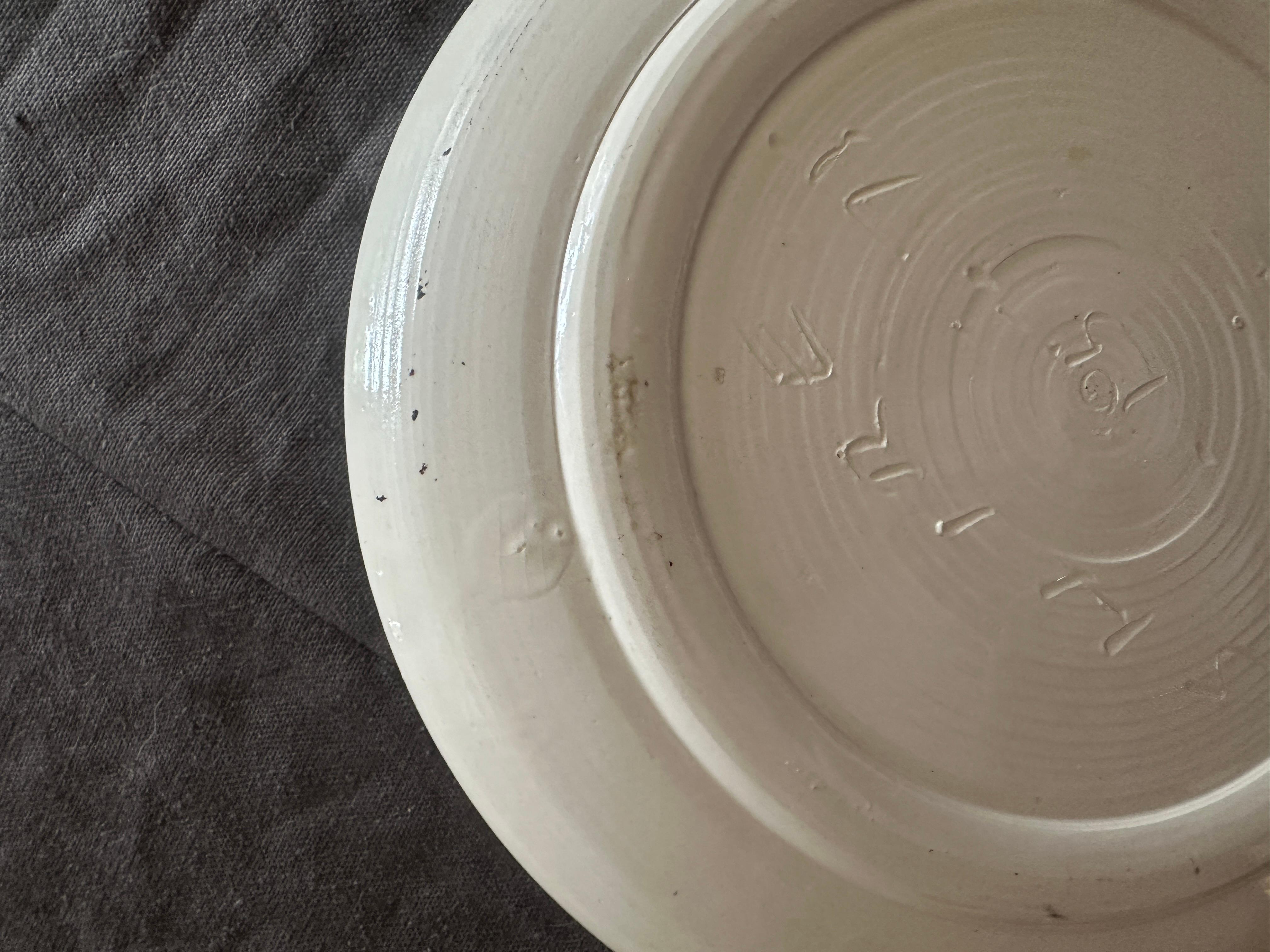 Ceramica Caricabatterie per cani di Peter Shire in vendita